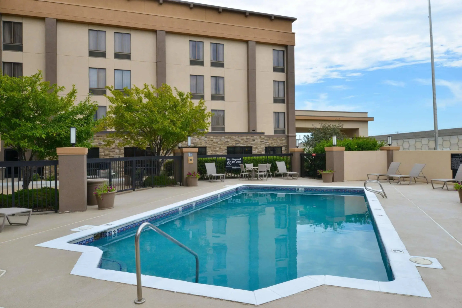 Best Western Plus Wichita West Airport Inn