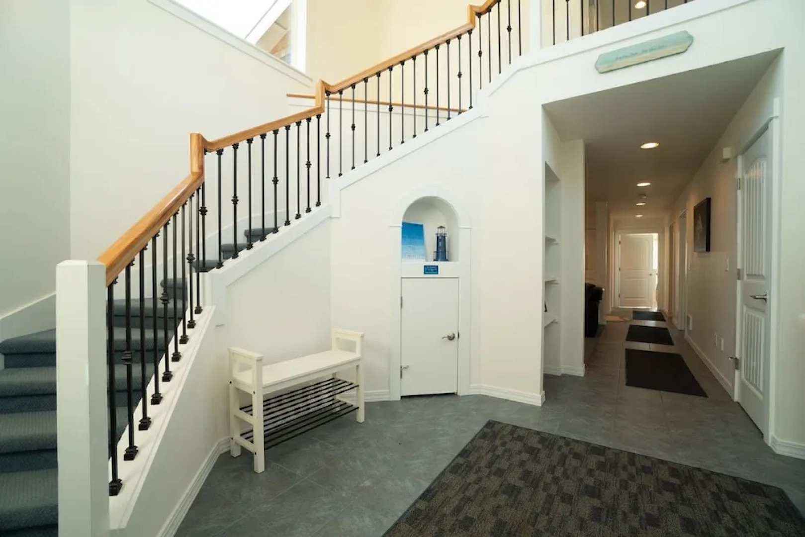 The Lighthouse 3 Br home by RedAwning