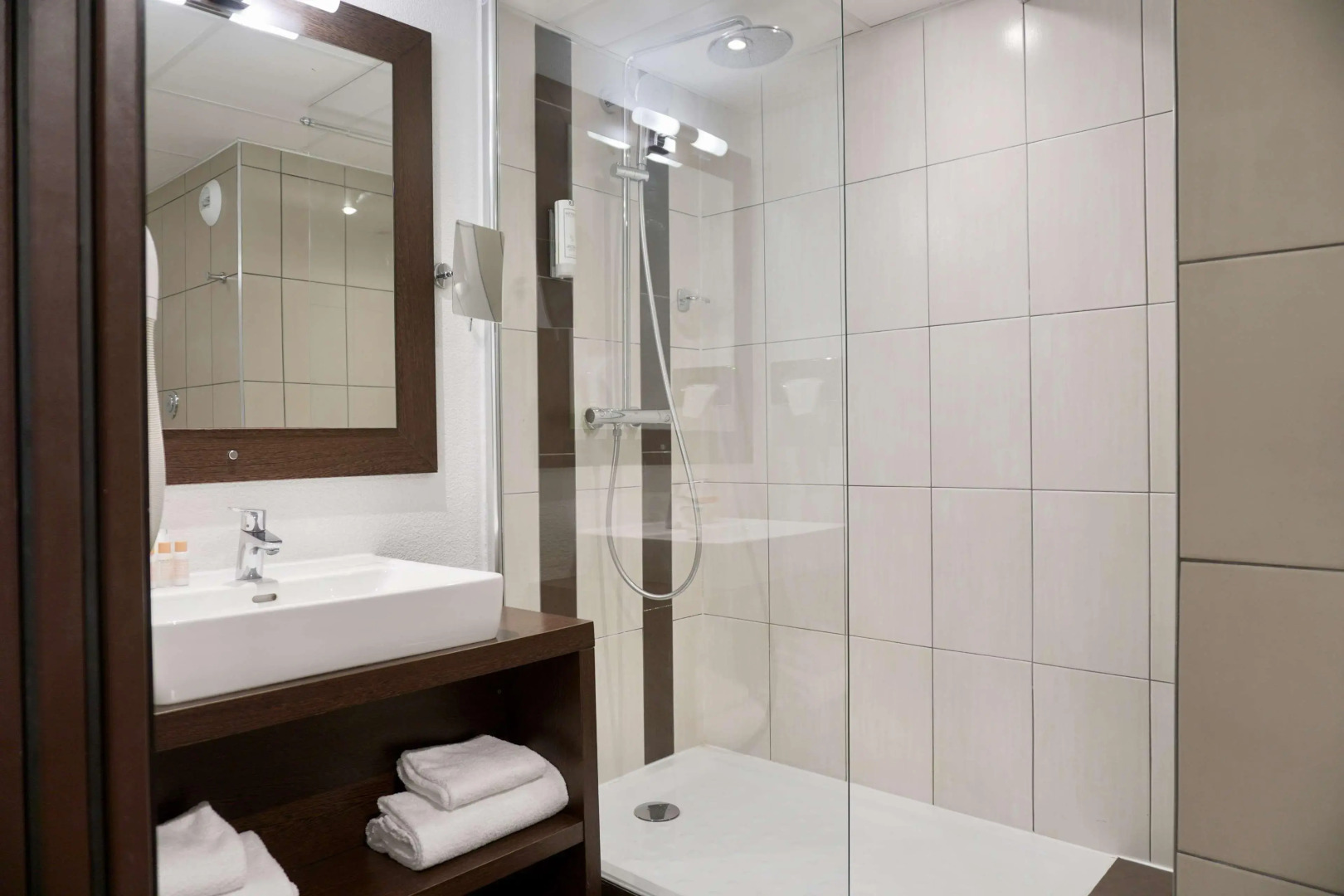 Golden Tulip Roissy Saint Witz