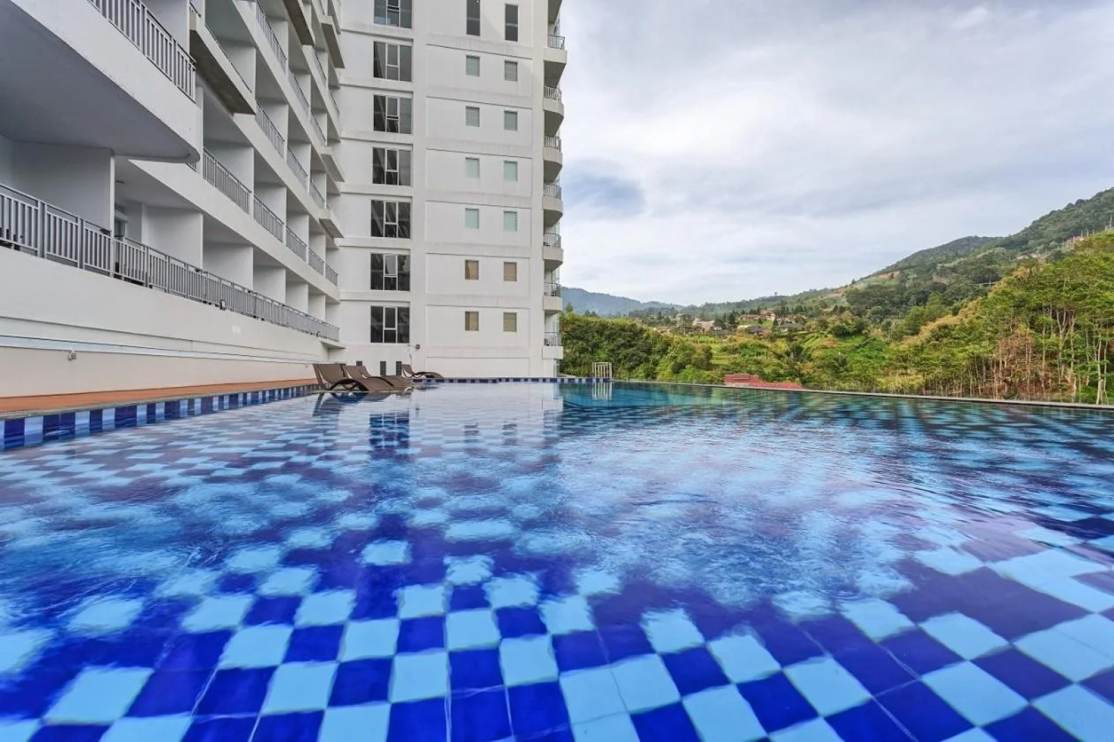 Le Eminence Puncak Hotel Convention & Resort