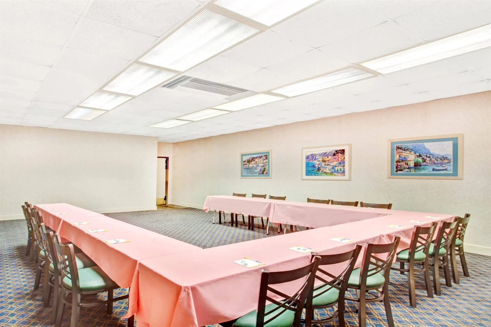 Days Inn by Wyndham Forrest City