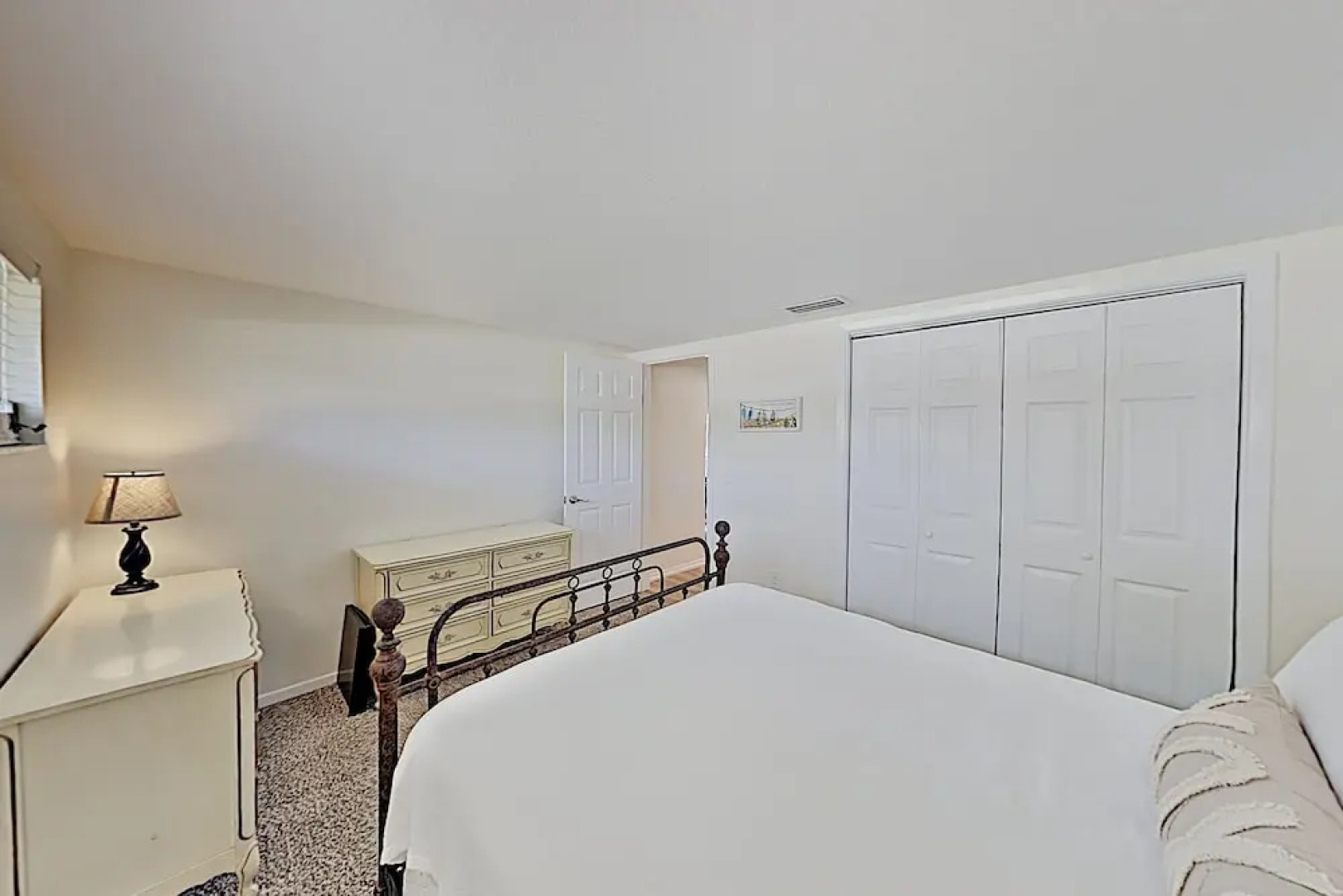 Canal-front Coastal Boat Dock & 2 Kayaks! 2 Bedroom Home