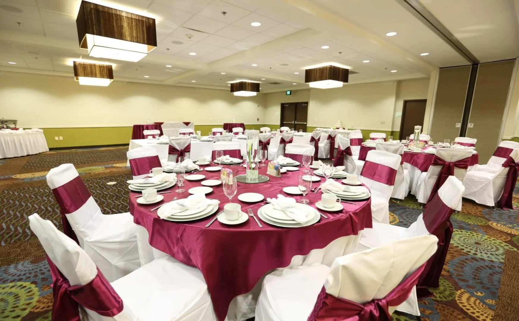 Holiday Inn Hotel & Suites Atlanta Airport-North by IHG