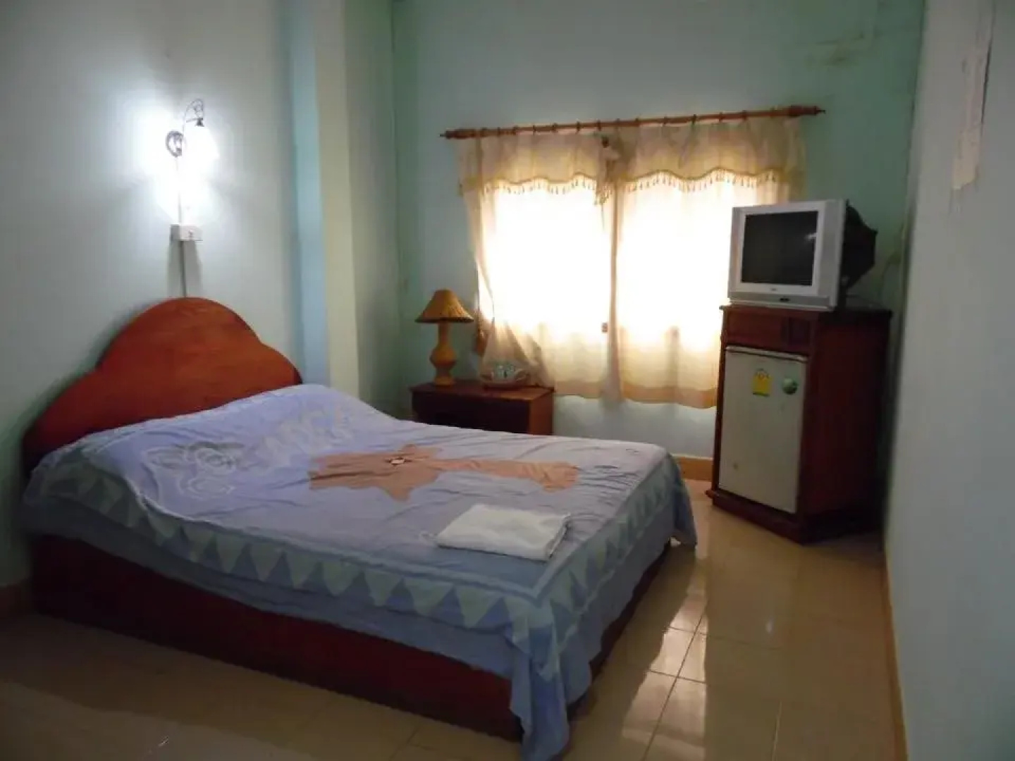 White Orchid Guesthouse