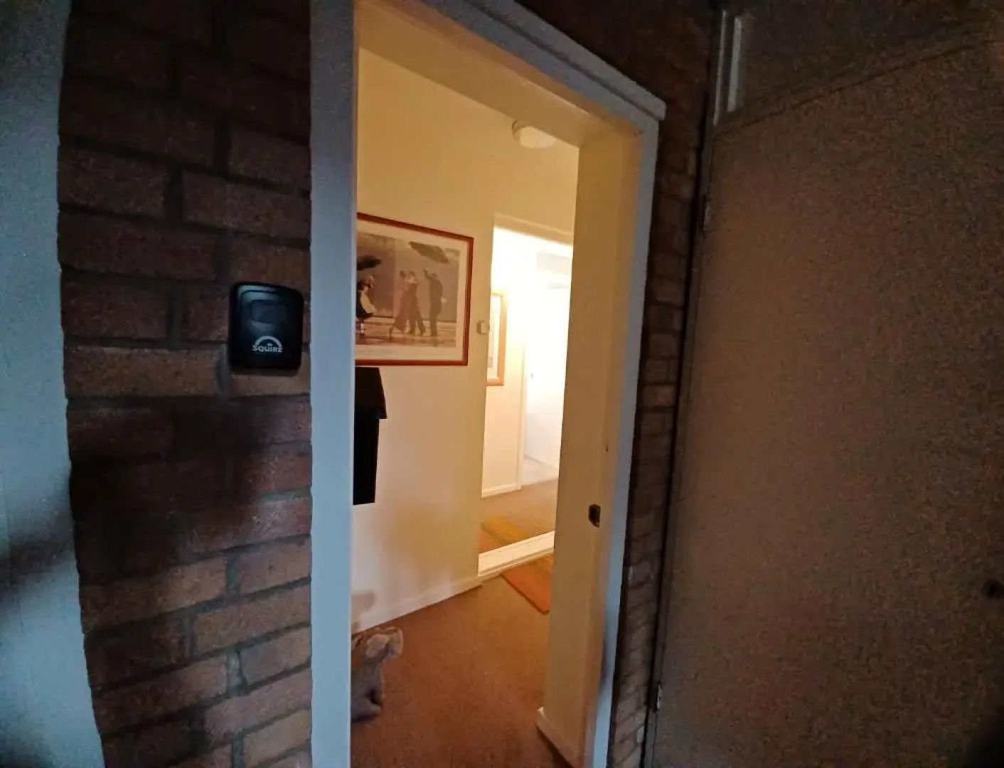 Huku Kwetu -The Maltings White Door-1st Floor-2 Bedroom Apartment -Self Catering-Quiet- Free Parking