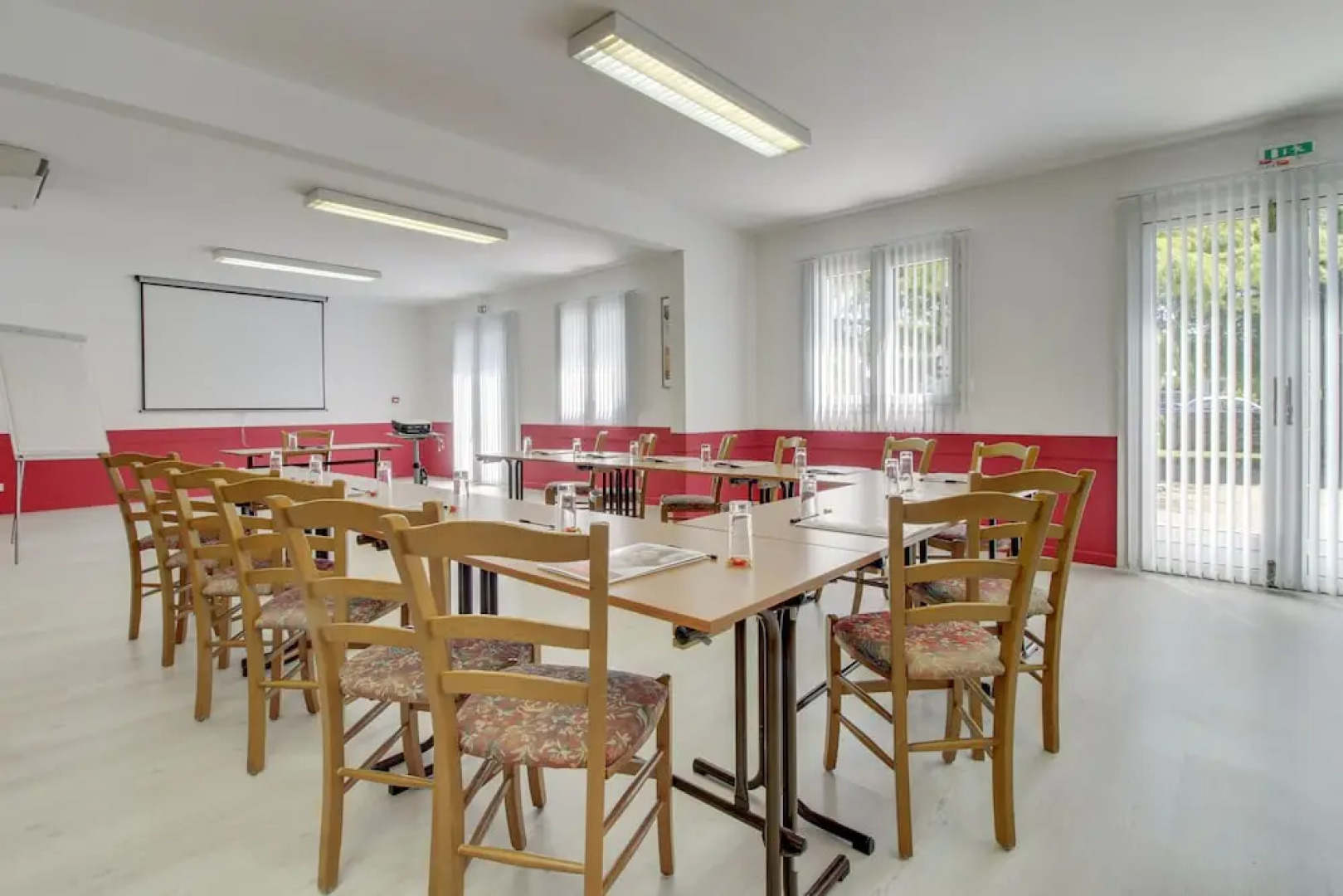 Hôtel Authentic by Balladins Dijon/Marsannay-la-Côte