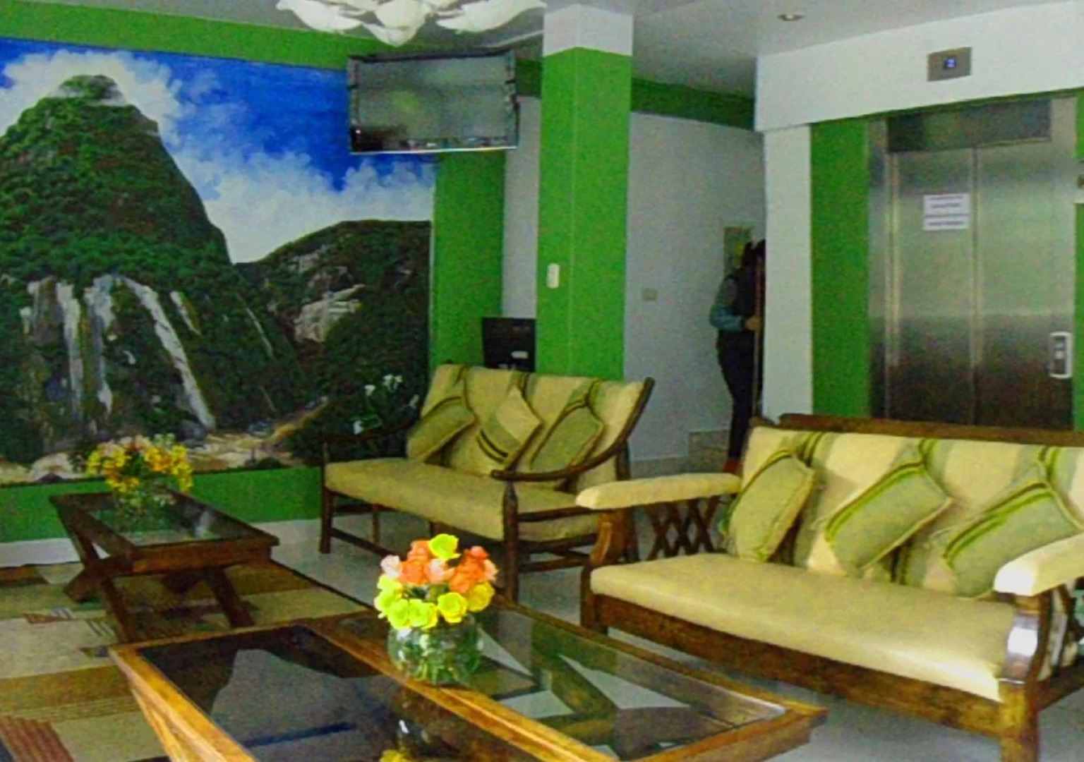 Machu Picchu Adventure House