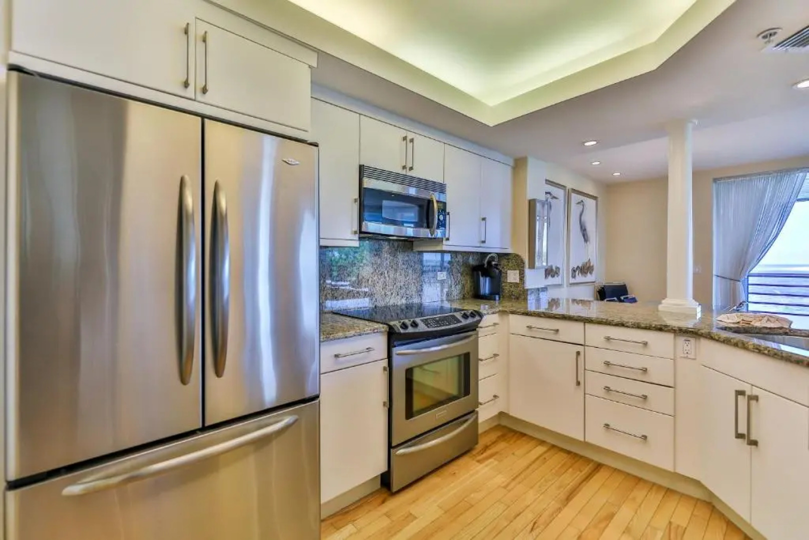 South Seas Lands End 1617