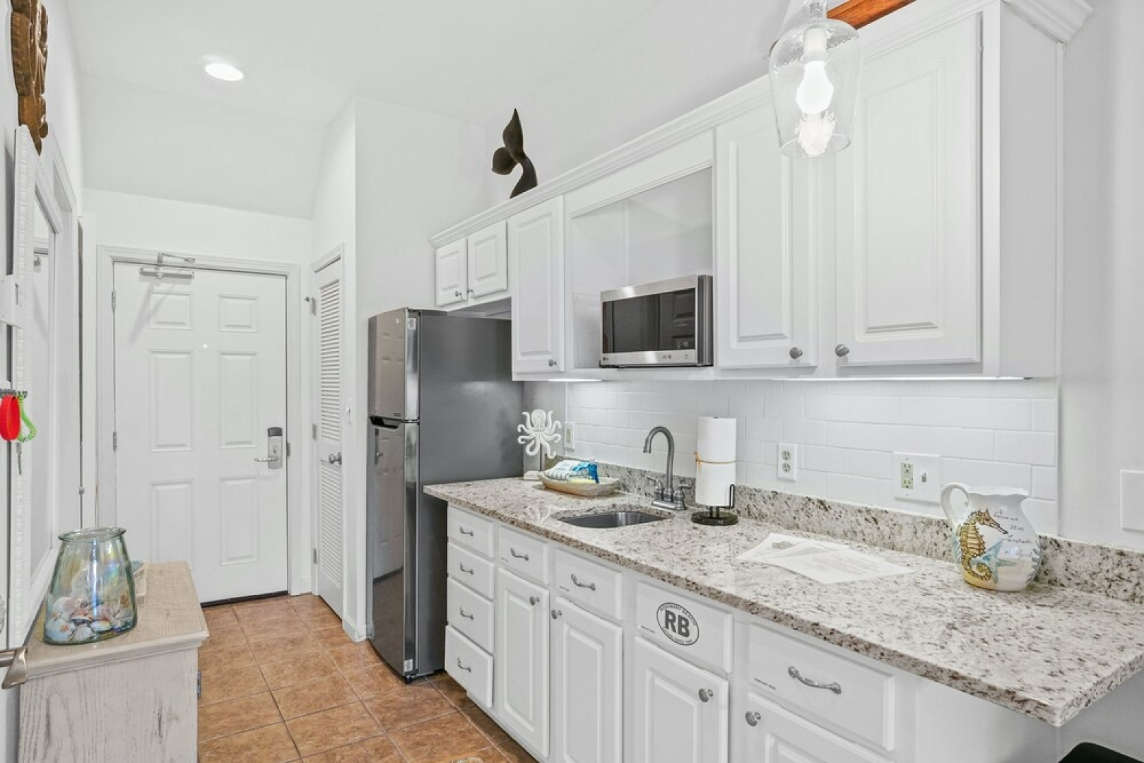 The Inn at Seacrest by PHG