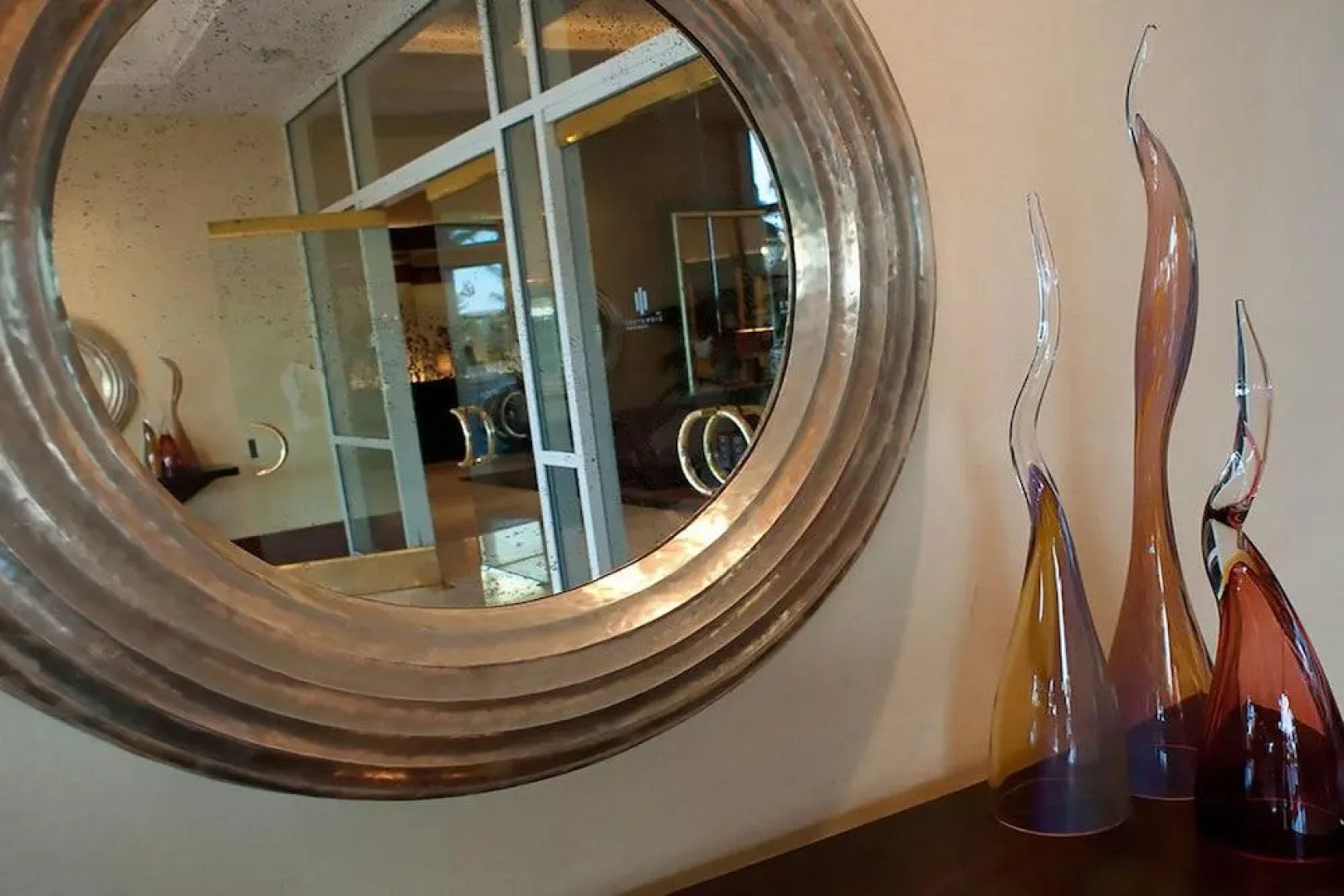 888 One Bedroom Balcony Suite at Signature Condo Hotel