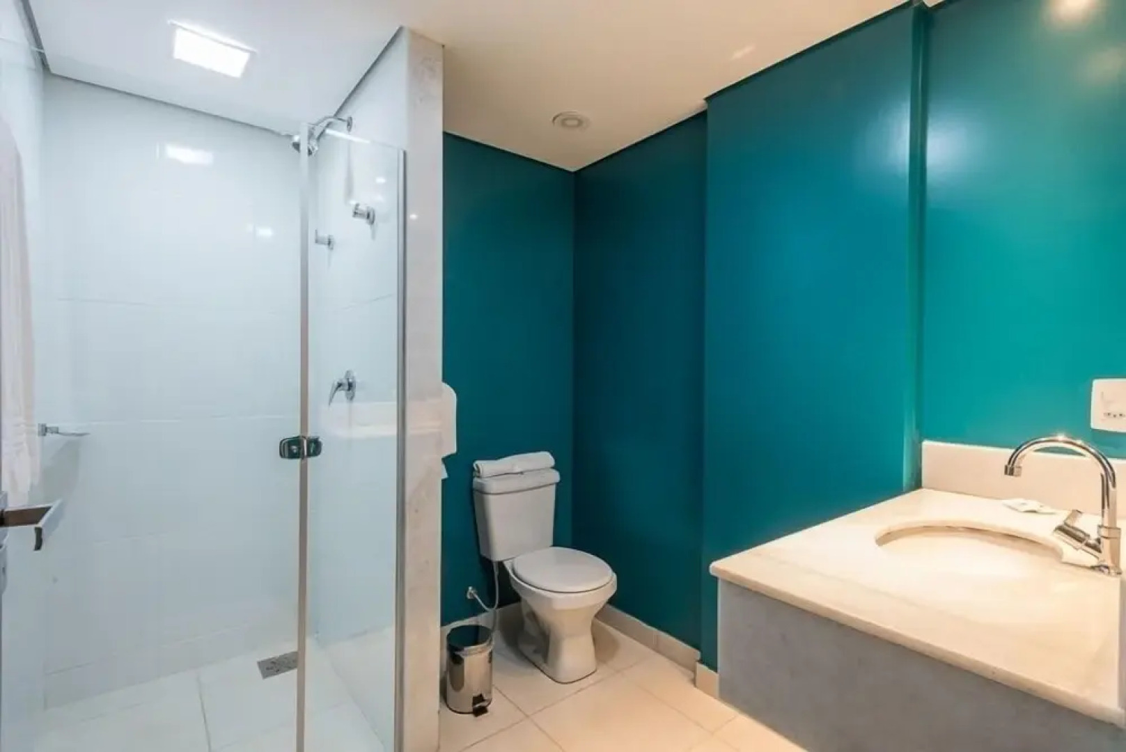 Suntory Business Hotel