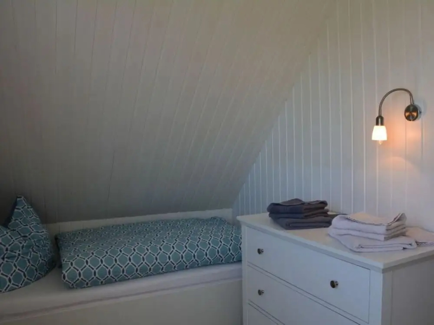 Langeness Modern Retreat