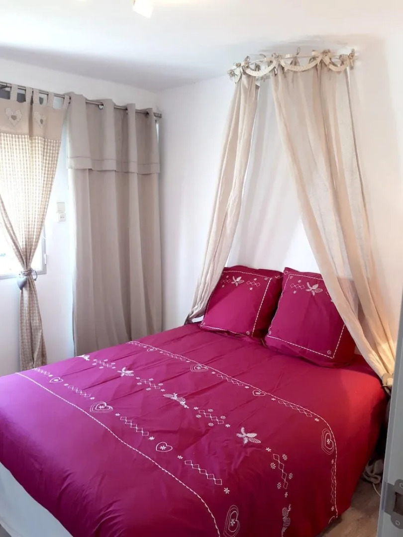 House With one Bedroom in Alcanar, With Enclosed Garden and Wifi Near the Beach