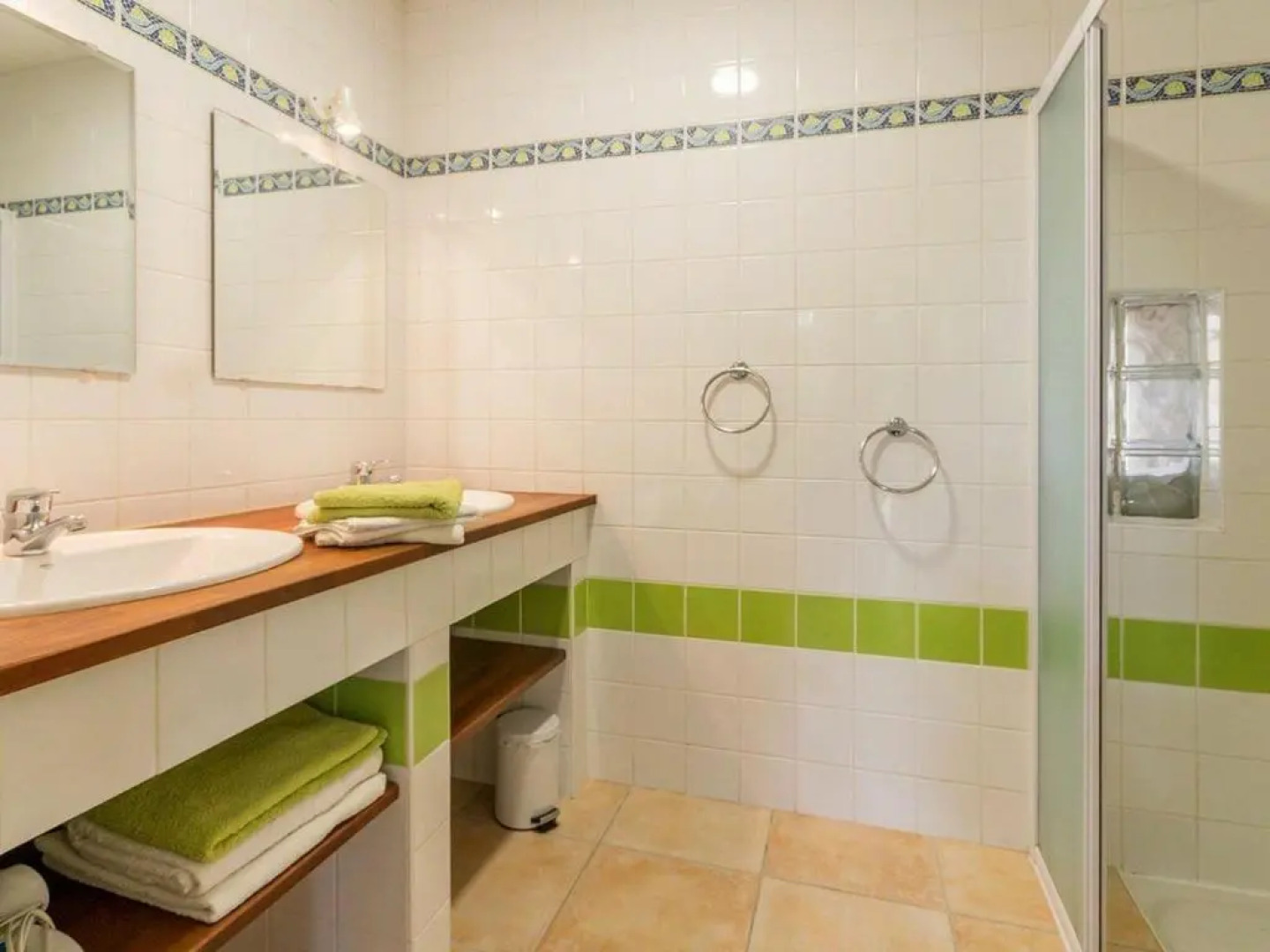 Gîte Port-Saint-Père, 4 pièces, 8 personnes - FR-1-306-1028