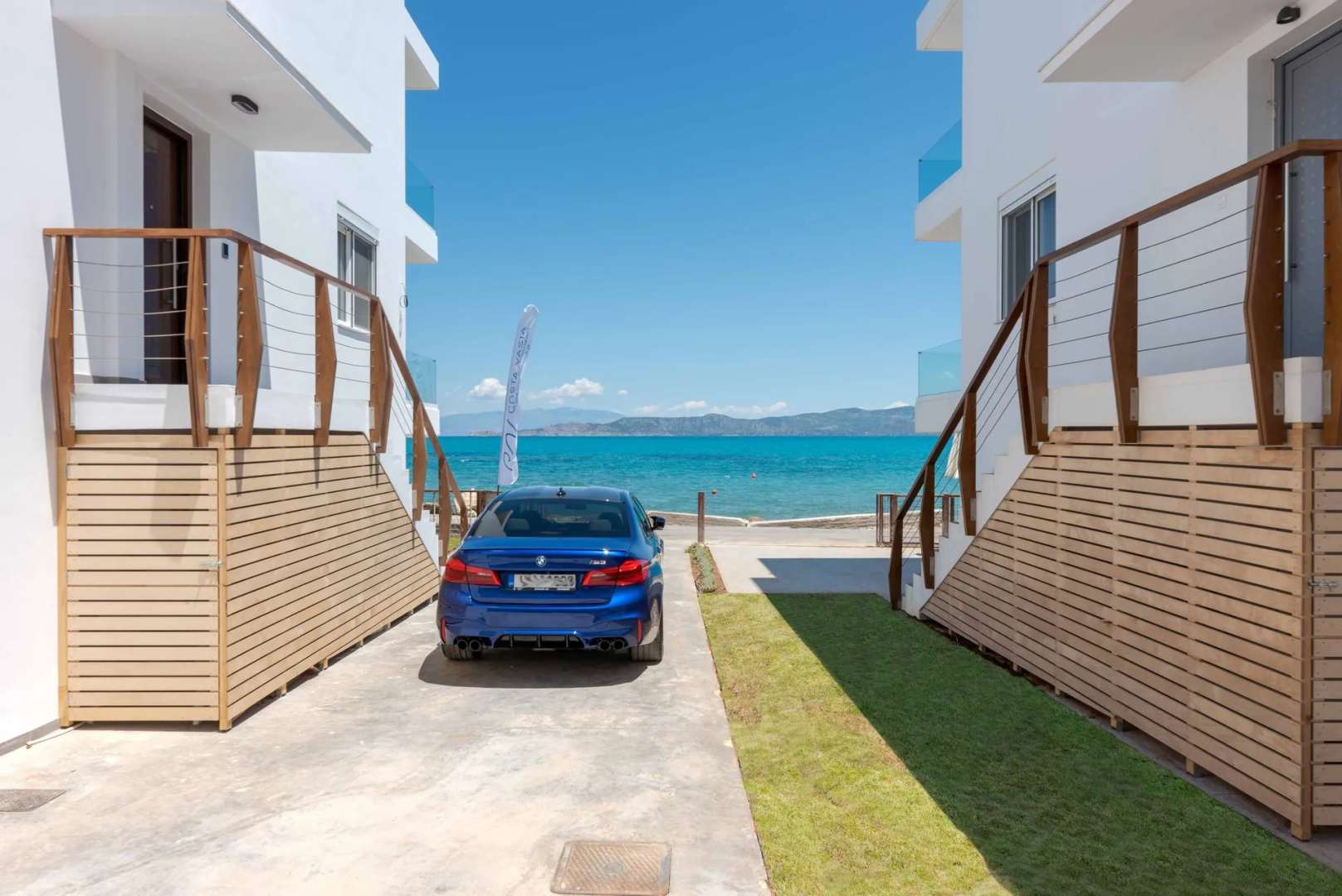 Costa Vasia Suites & Apartments