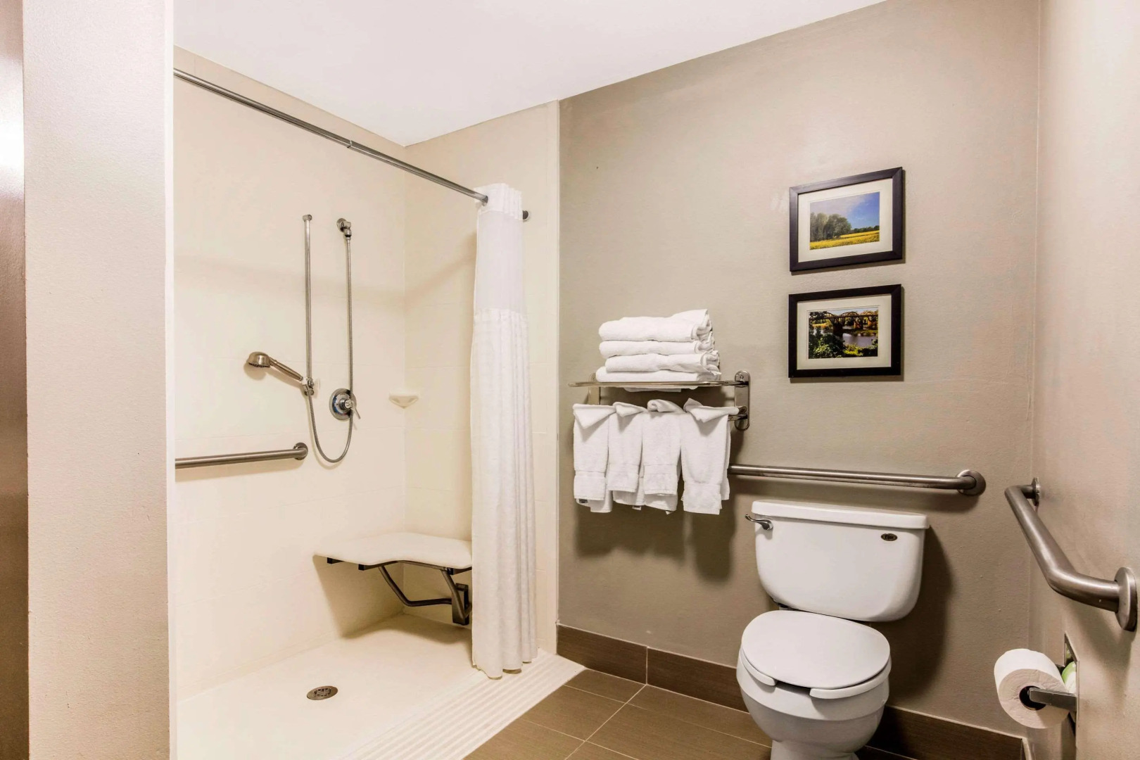 Comfort Suites Tuscaloosa near University