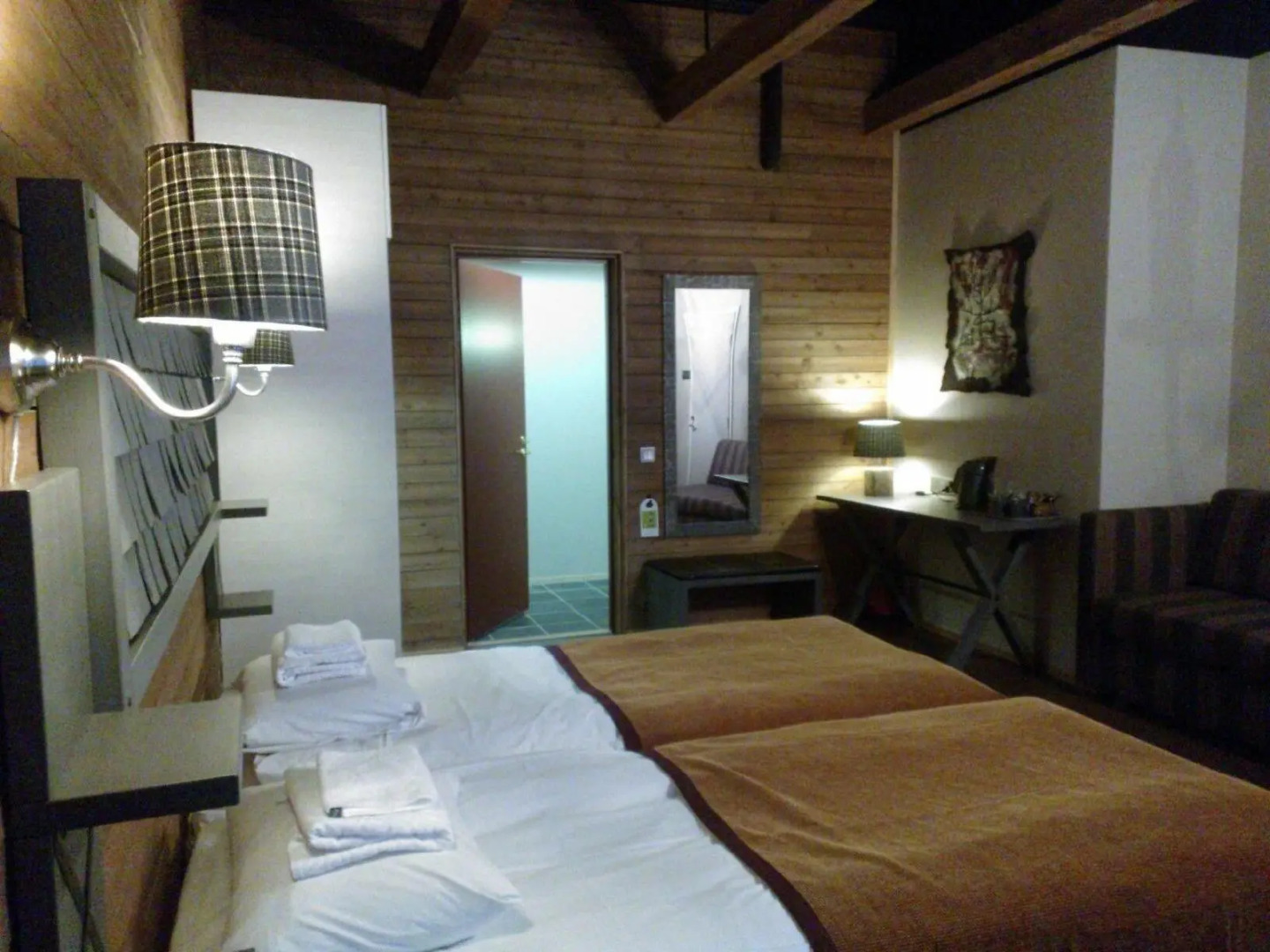 Santa's Hotel Aurora & Igloos