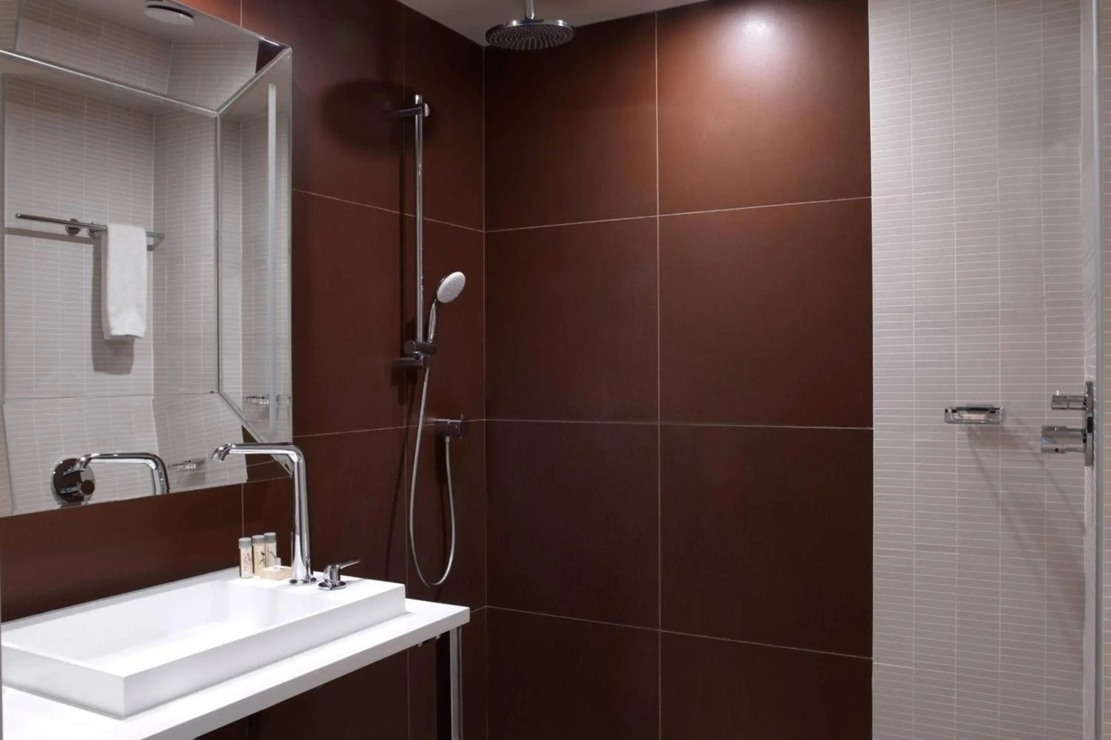 Renaissance Paris Hippodrome De St. Cloud Hotel