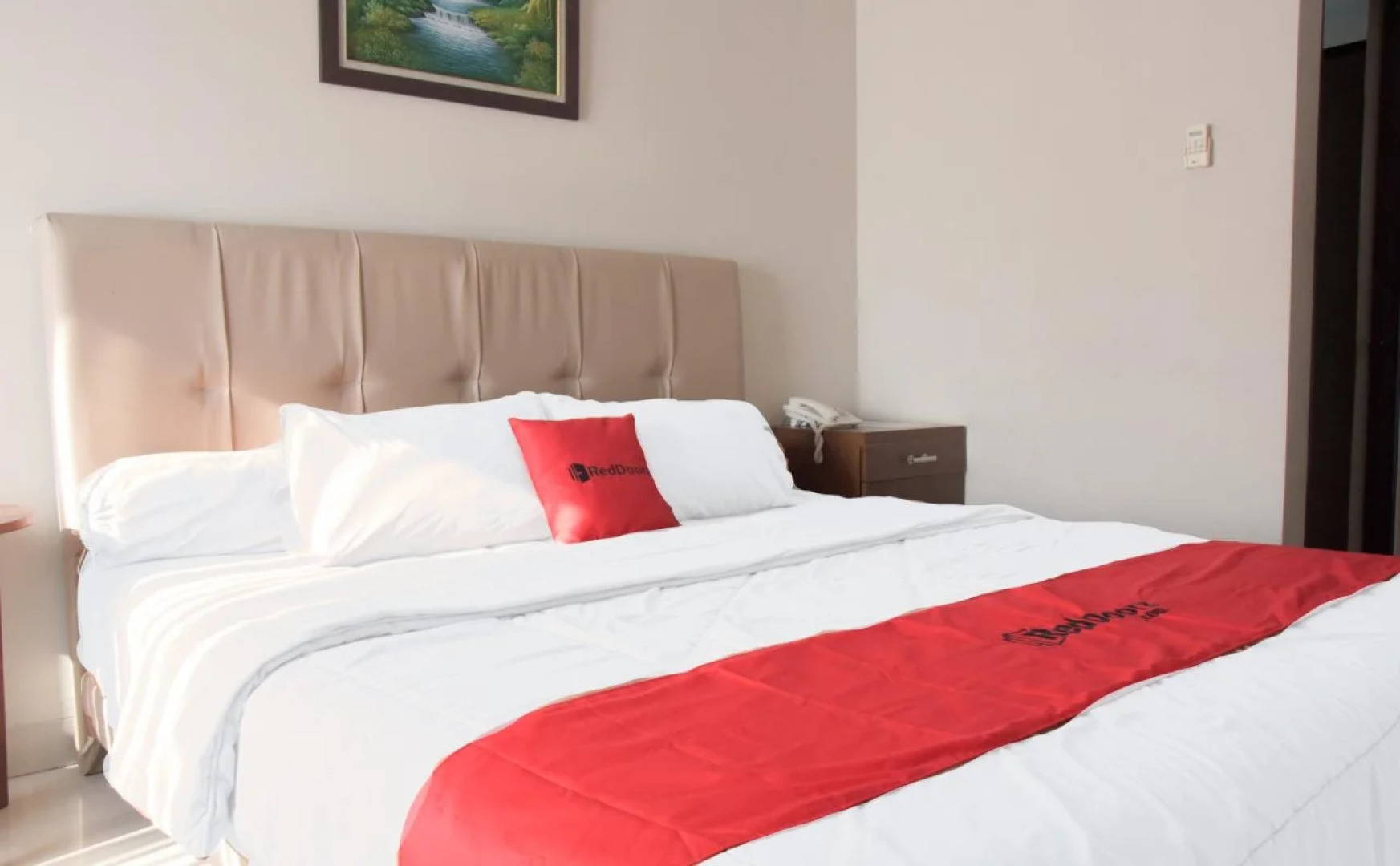 Kutilang Syariah Guest House by RedDoorz