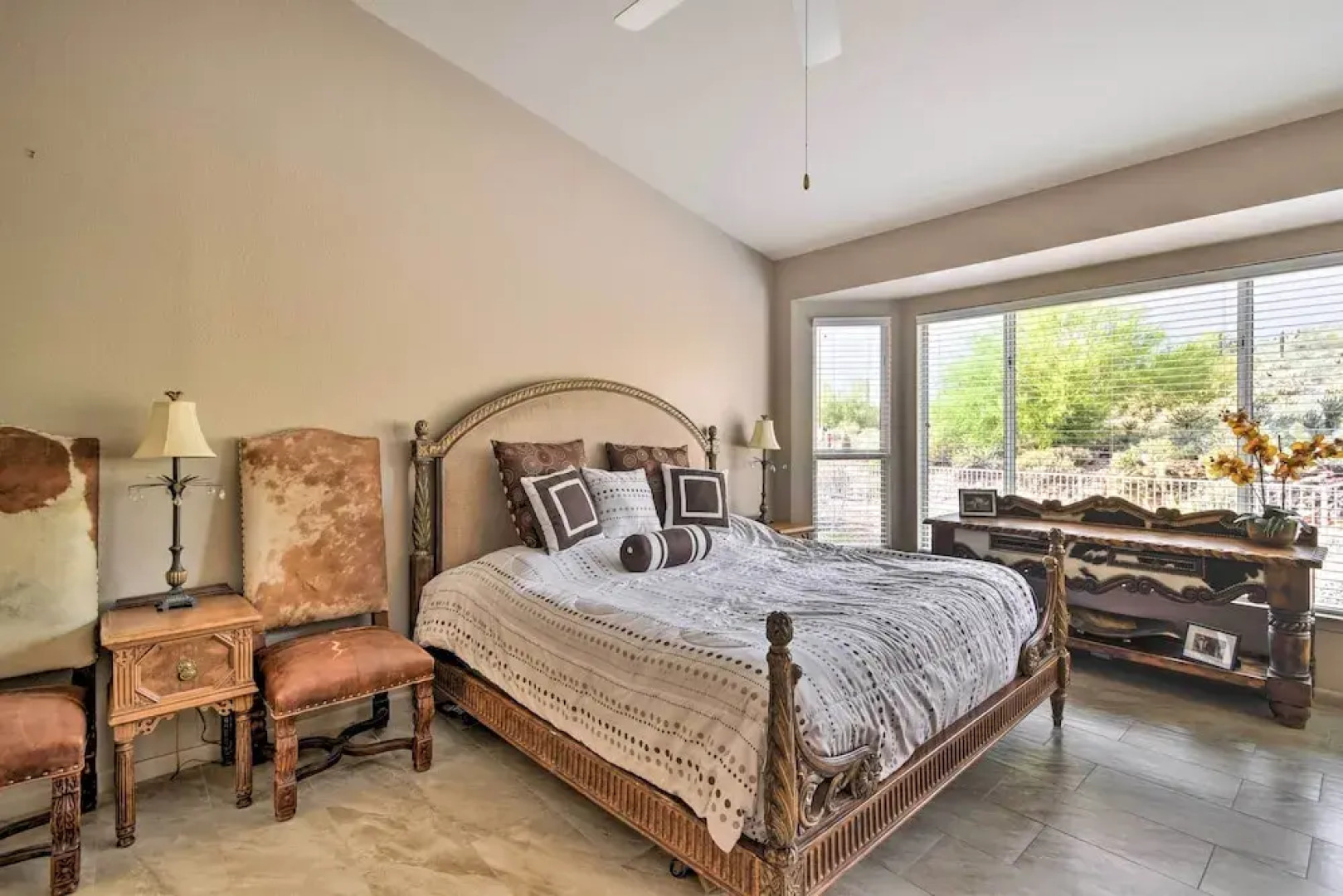 Gold Canyon Getaway w/ Golf + Community Perks