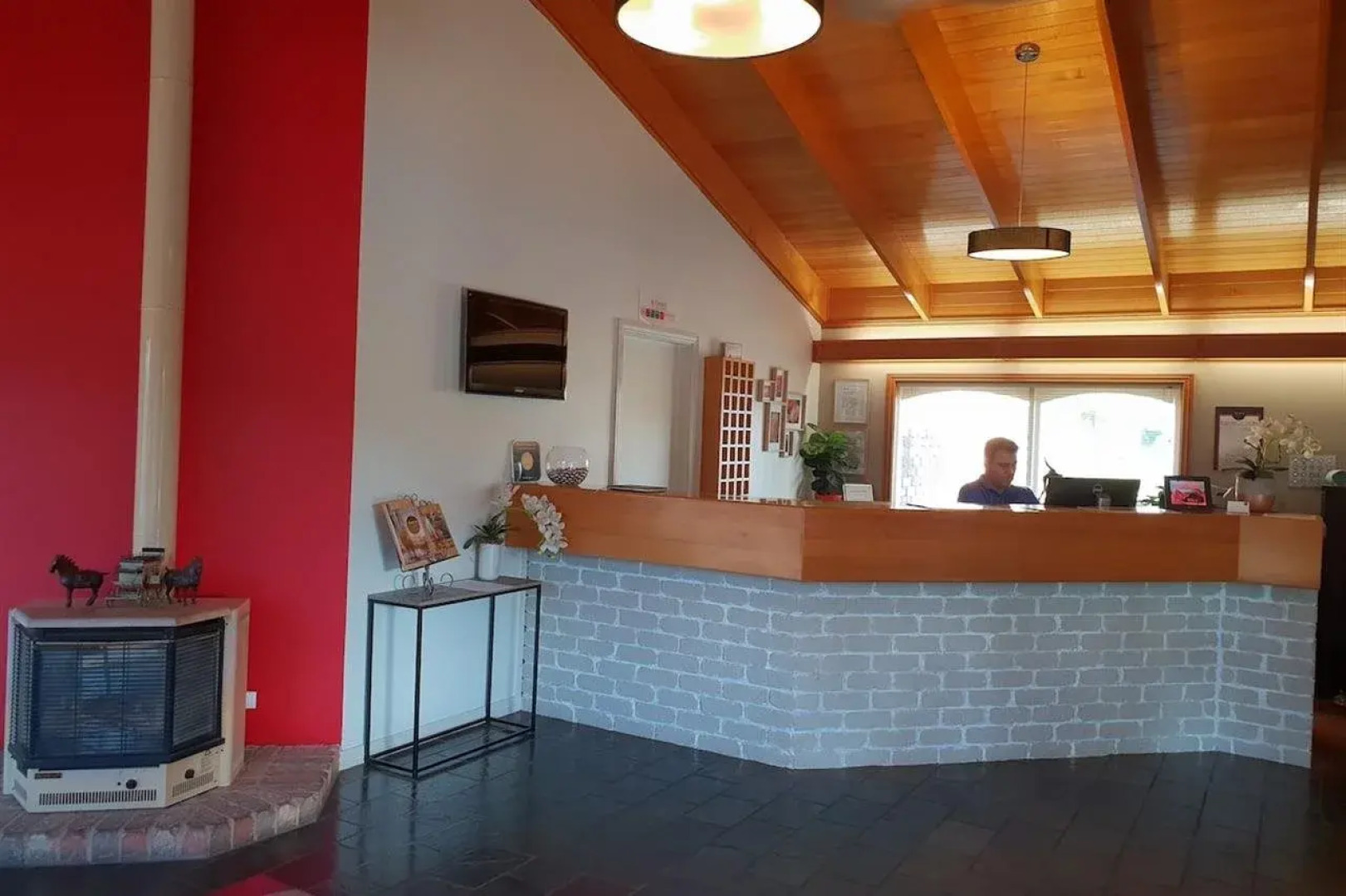 Quality Inn Carriage House