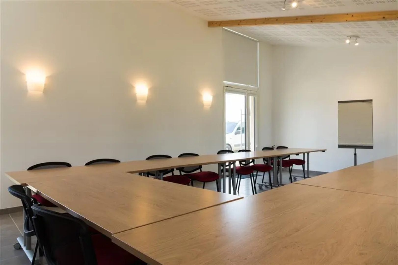 The Originals City, Hôtel Albizia