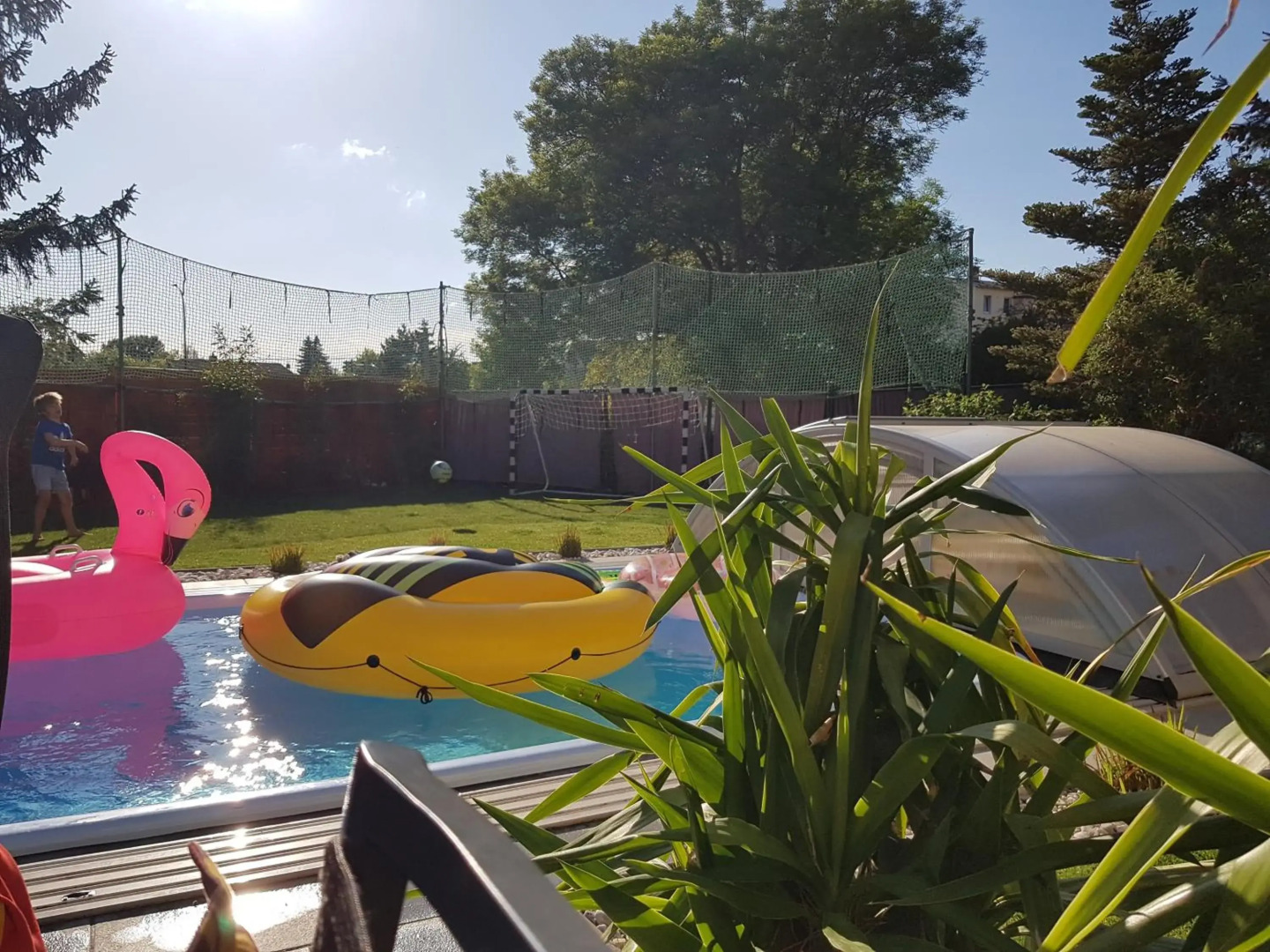 Pool & Lake Holiday Home