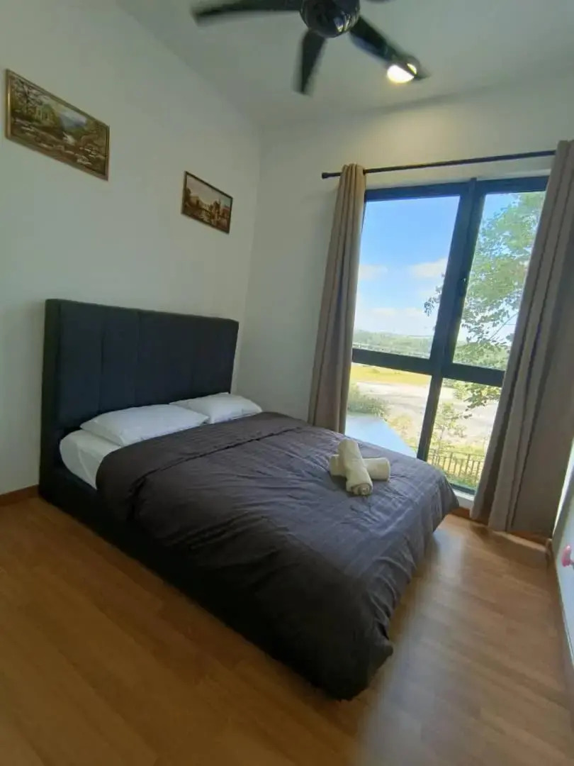 The clio 2 residences, beside conezion, beside ioi city mall, opposite serdang hospital, beside uniteen and UPM, Putrajaya