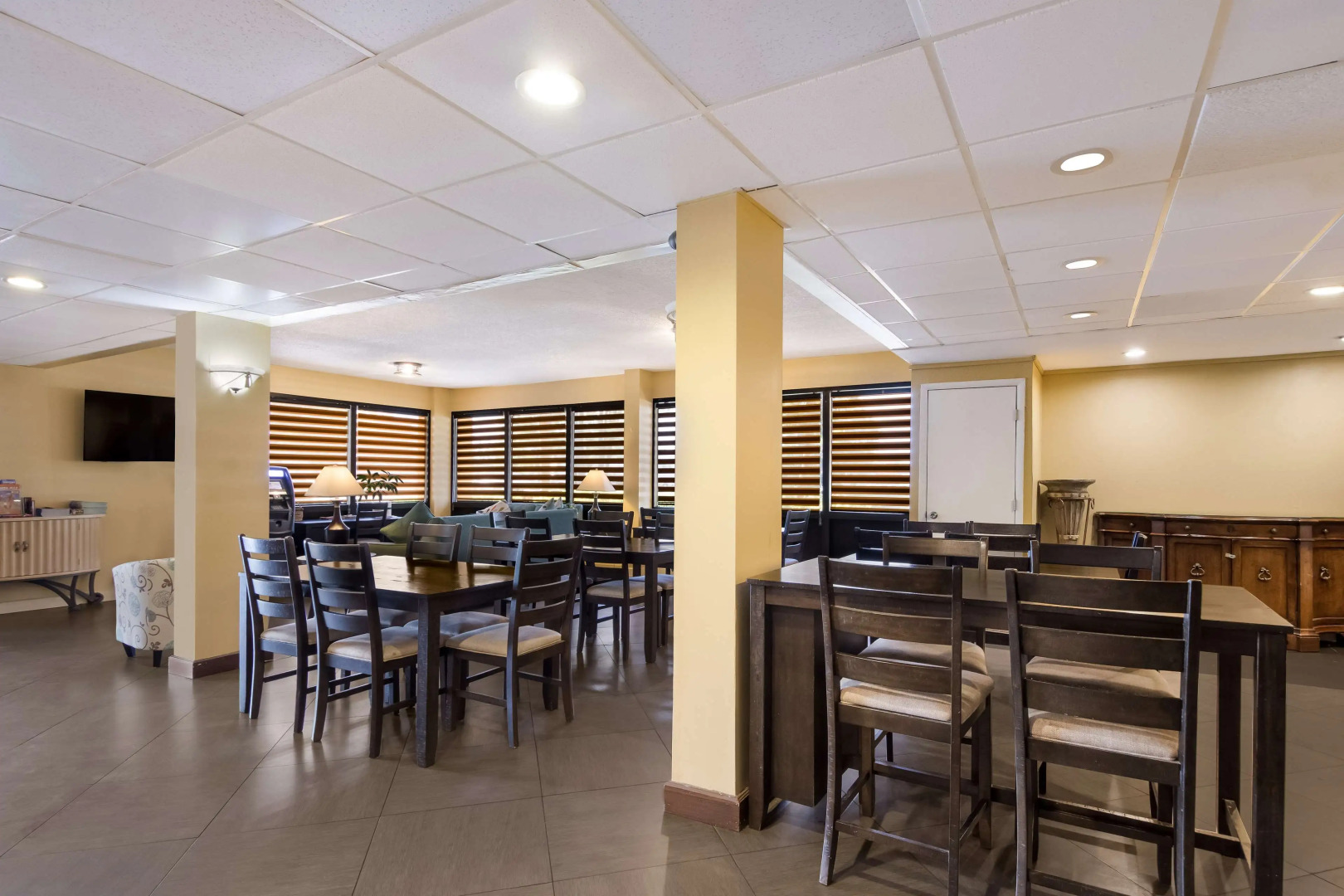 SureStay Hotel by Best Western St. Pete Clearwater Airport