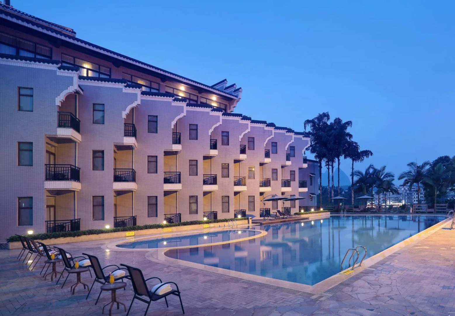 Green Lotus, River View Hotel