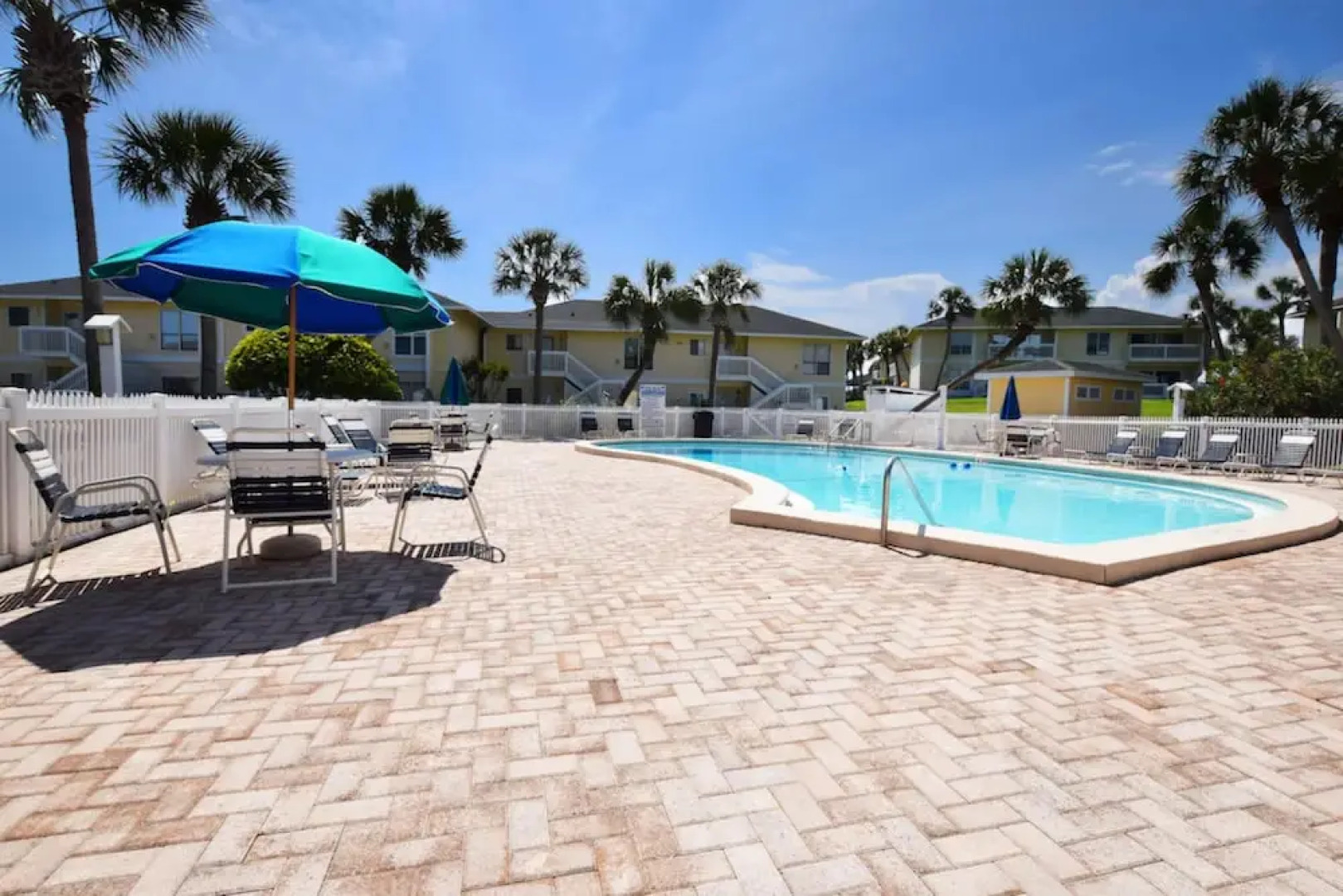 Sandpiper Cove Resort by Panhandle Getaways