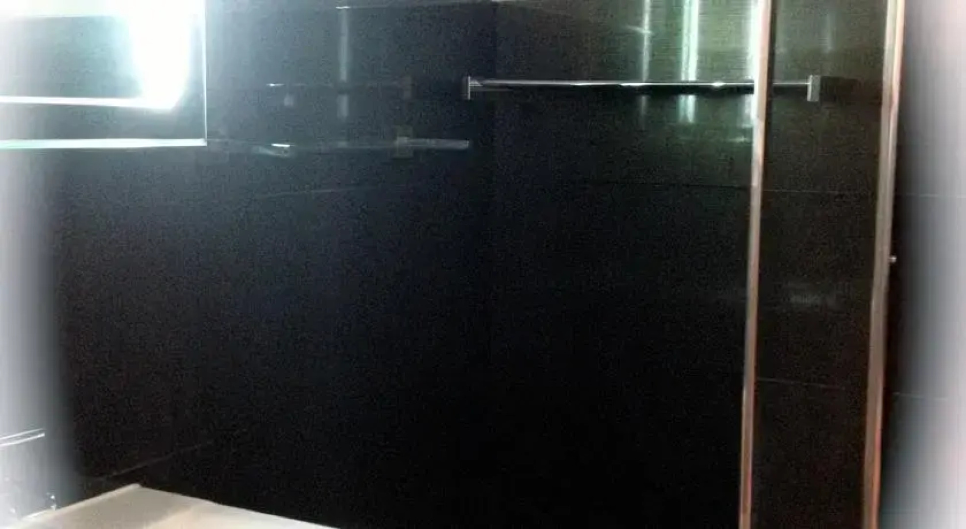 Numer 3 , FLat 12 Lorne Park Road