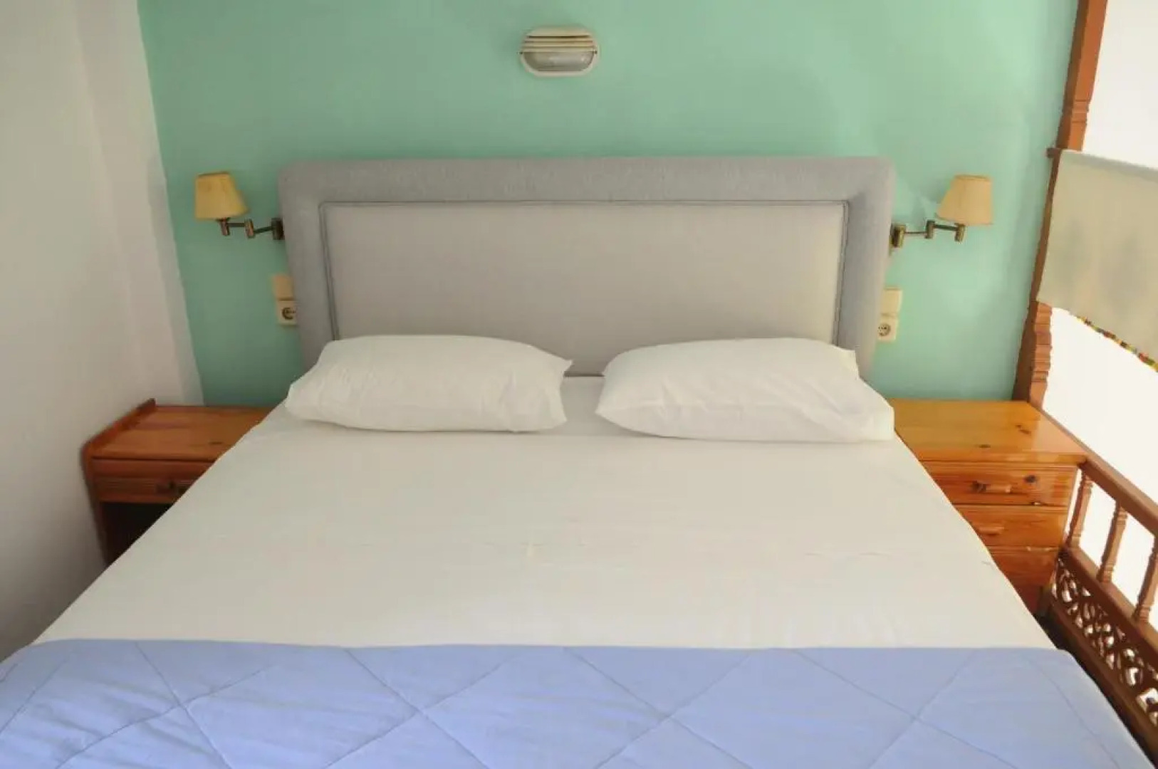 Pegasus Studios & Apartments