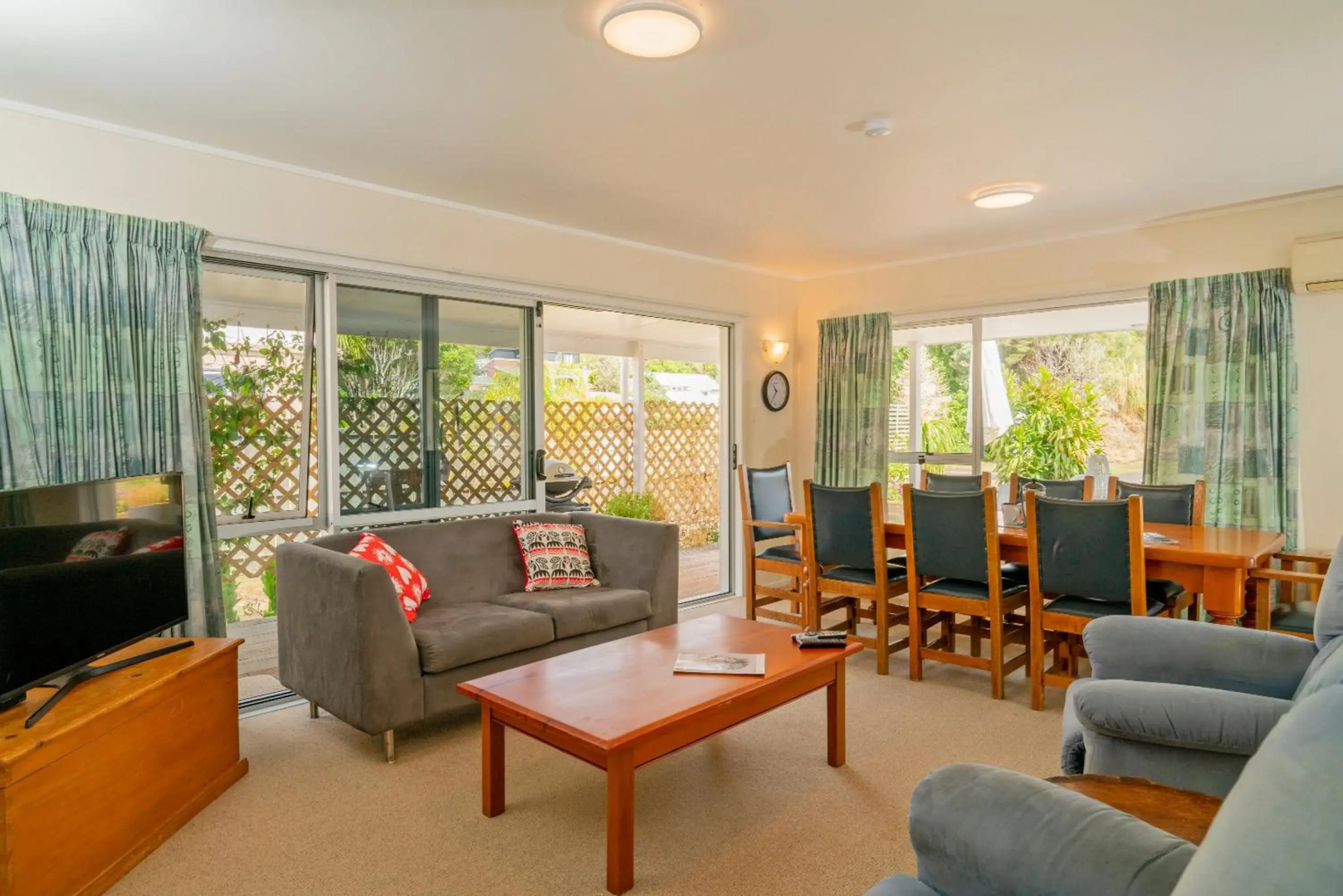 Park Drive - Whangamata Holiday Home