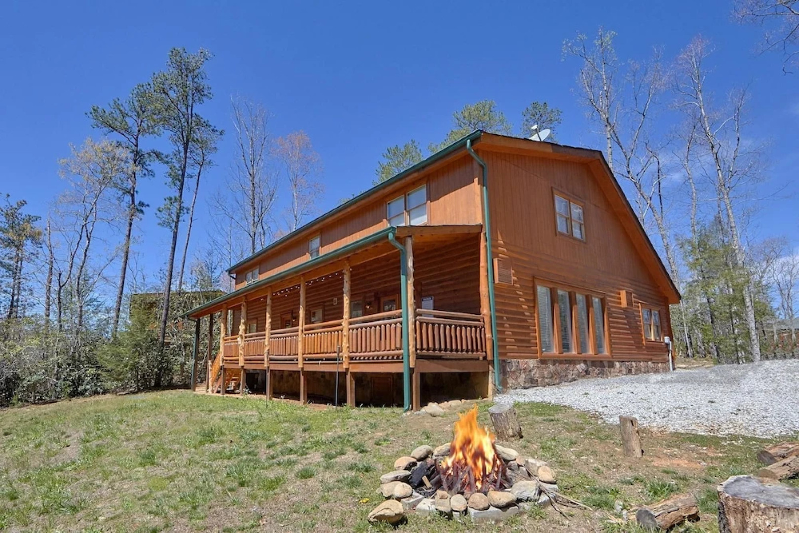 Sweet Tranquility Pool Lodge Apartment 4