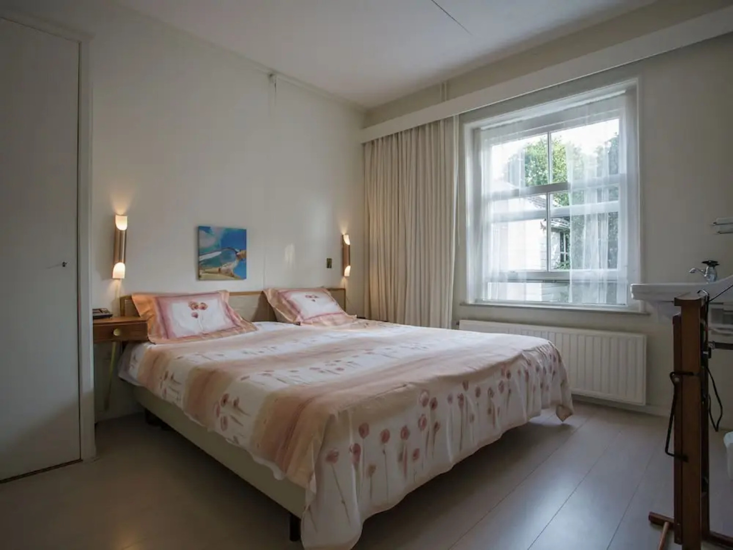 Welcoming Chalet near Sea in Renesse