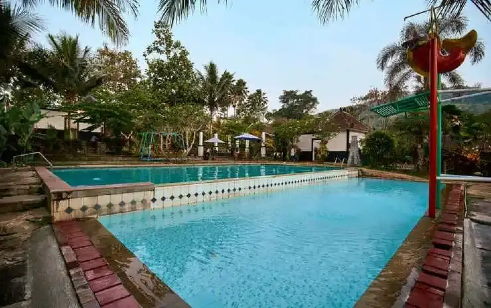 Tlogo Resort & Goa Rong View