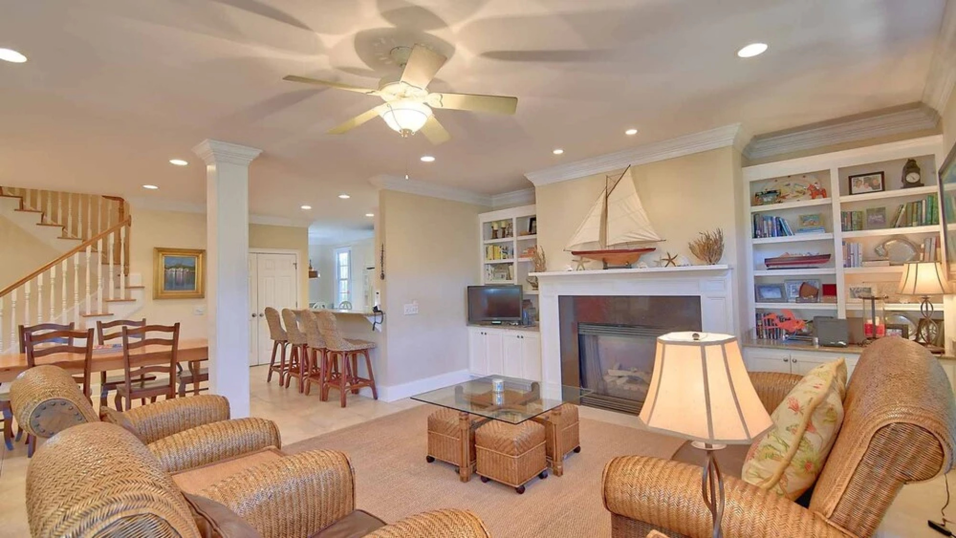 Beach Retreat by Peace Vacations