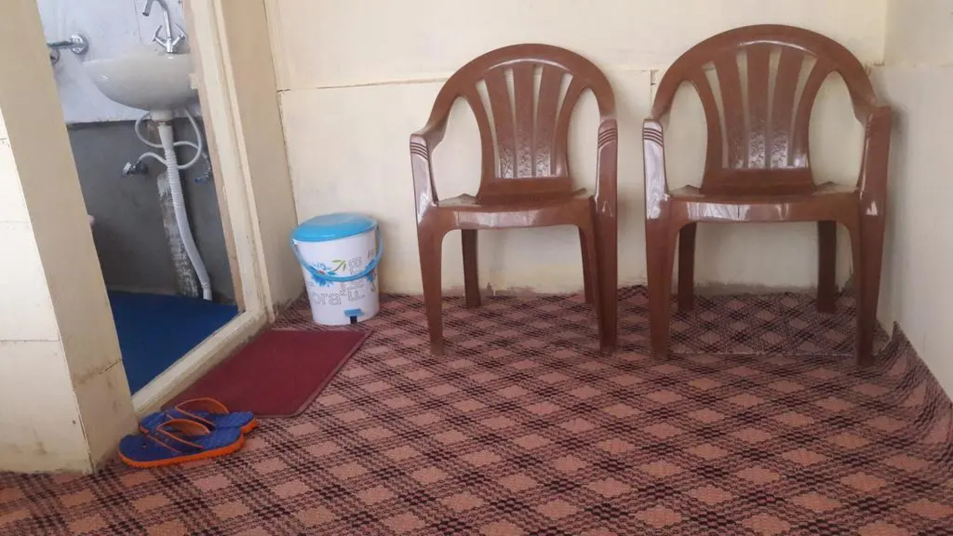 Pangong Holiday Cottages