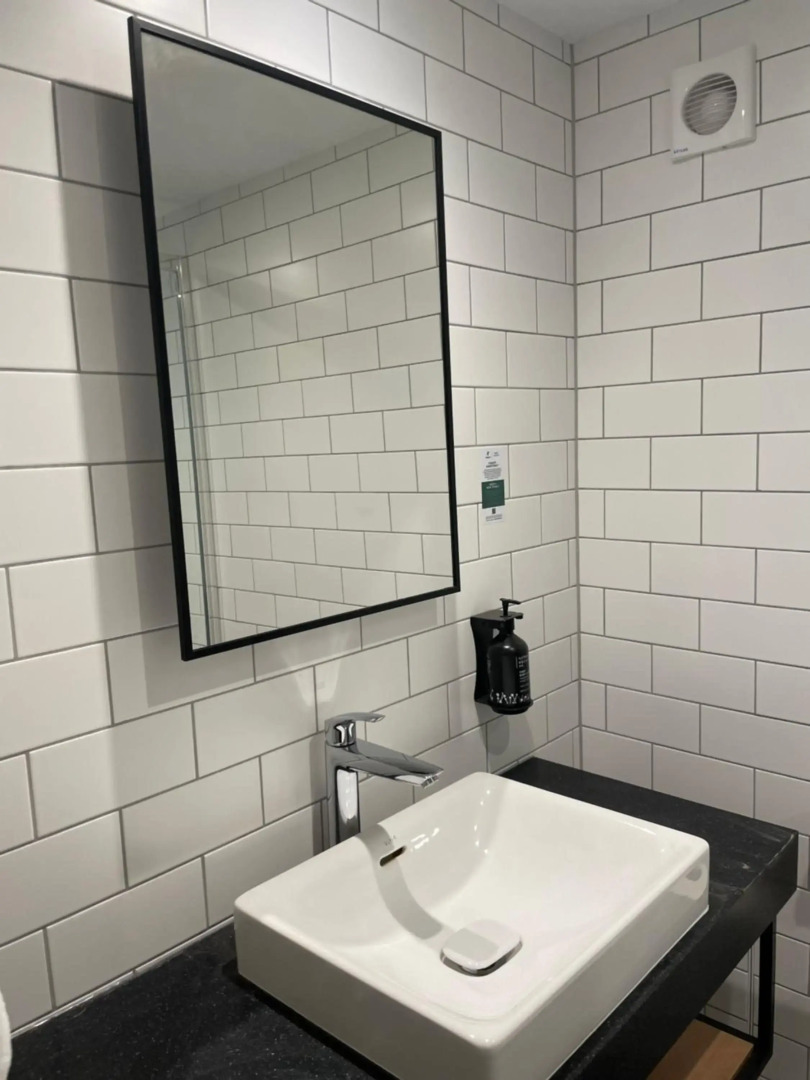 Holiday Inn NEWPORT by IHG