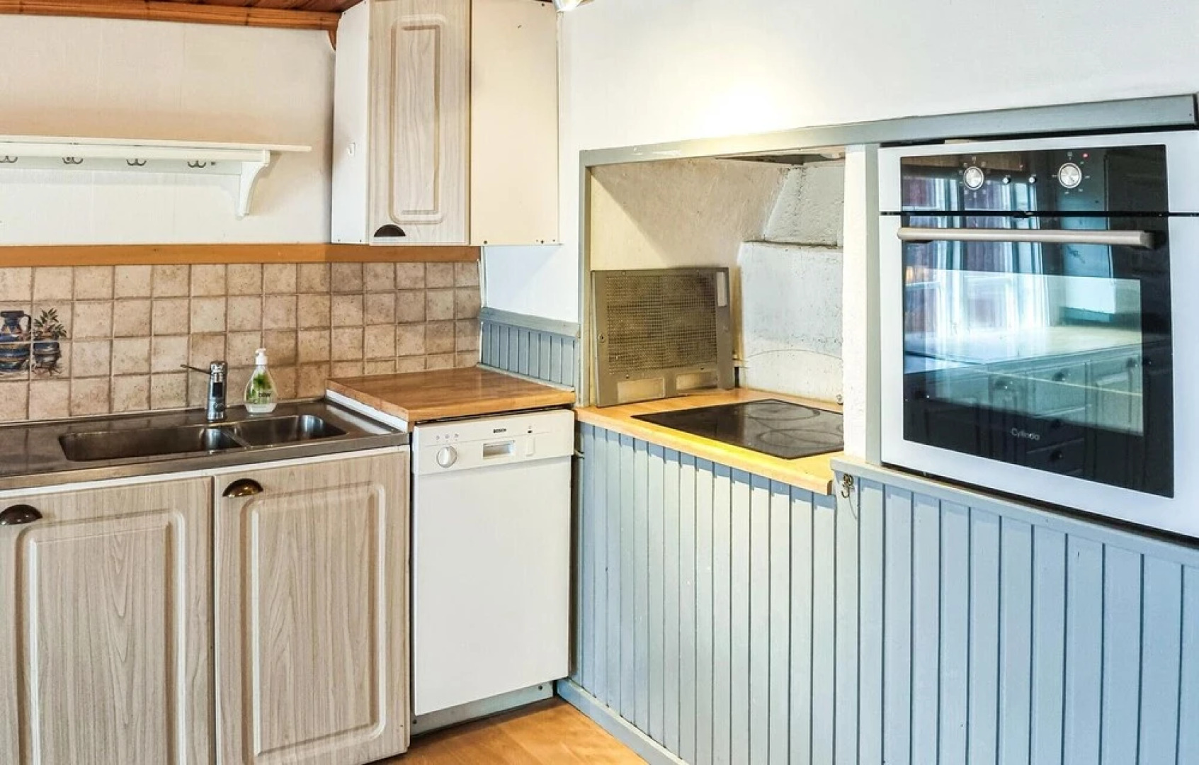 Stunning Home in Ödeshög With 2 Bedrooms and Wifi