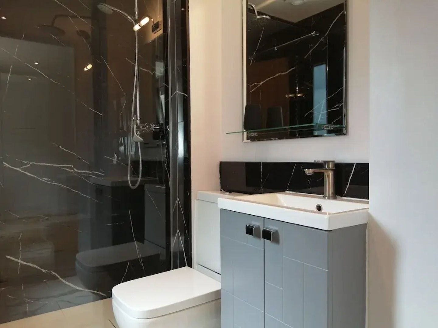 The Highlands, 5 bed 5 Bath, Large Spacious House