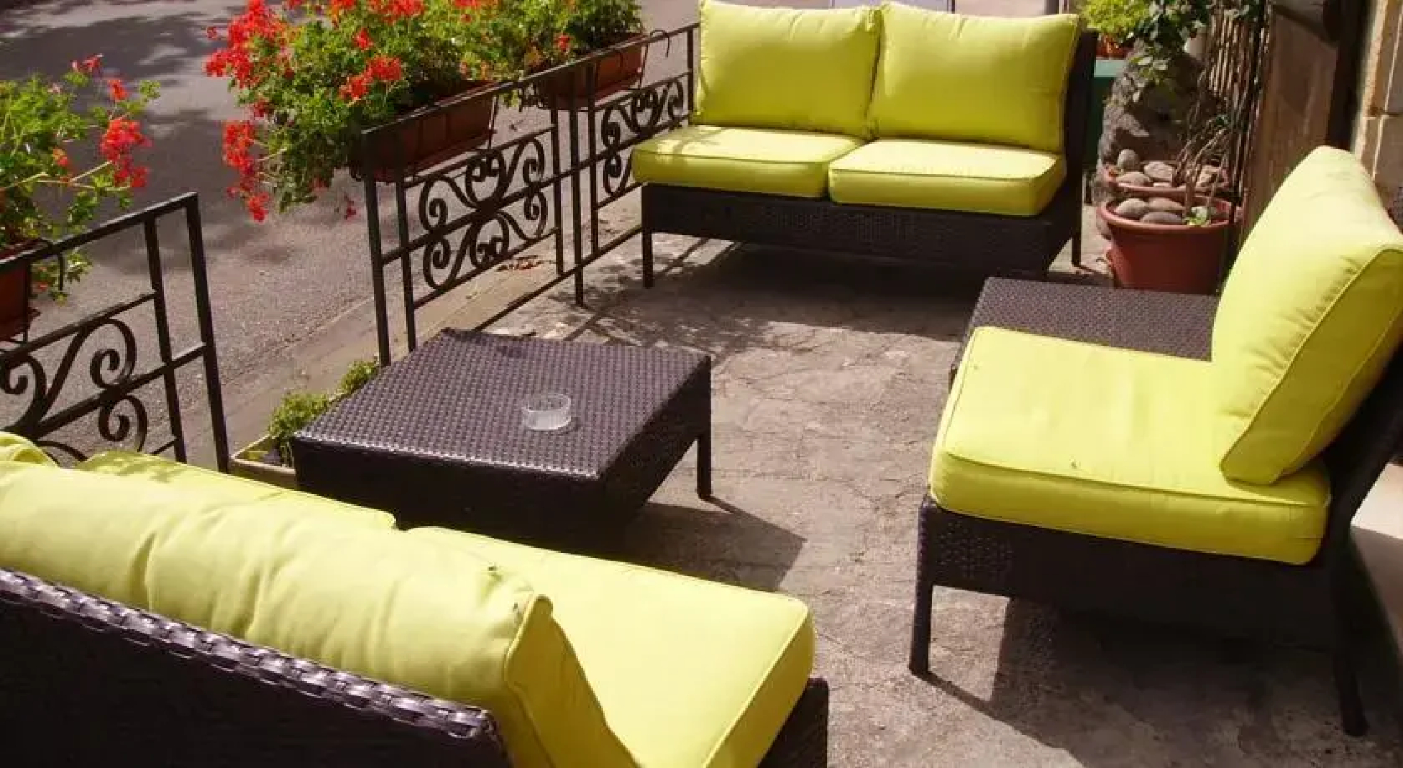 Le Petit Dragon Rouge