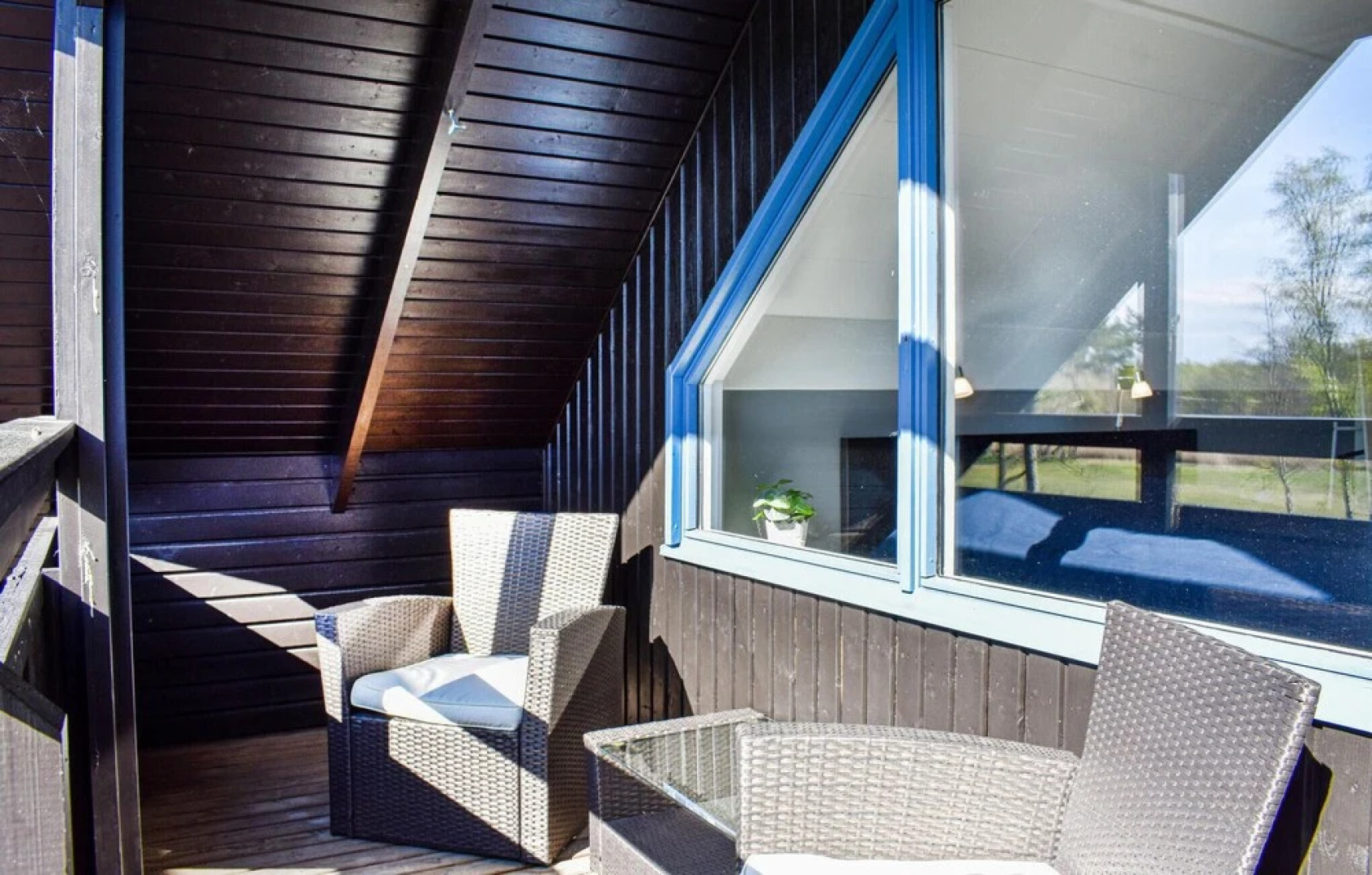 Stunning Home in Listerby With 5 Bedrooms and Wifi