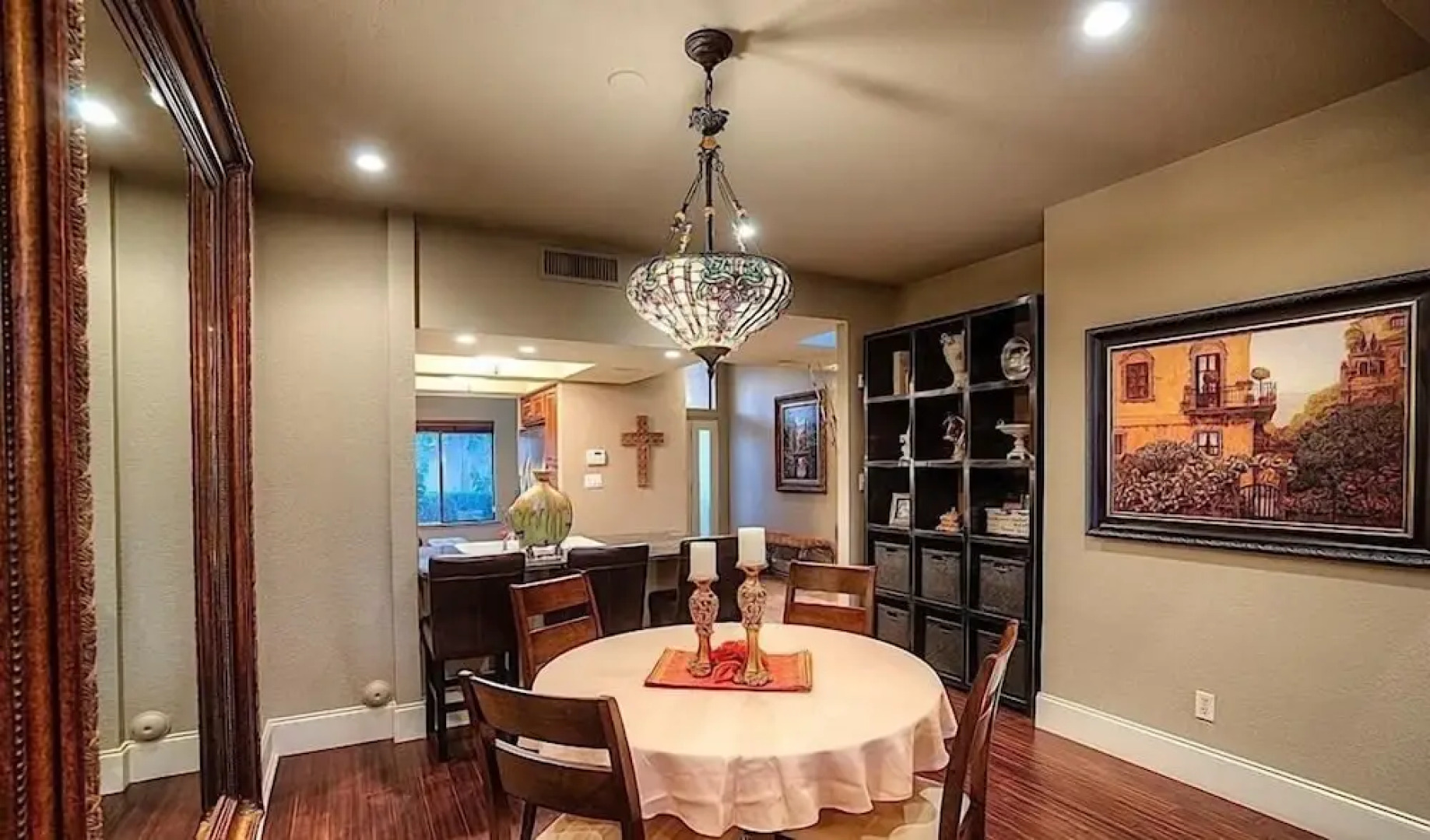 Continental Gardens By Signature Vacation Rentals