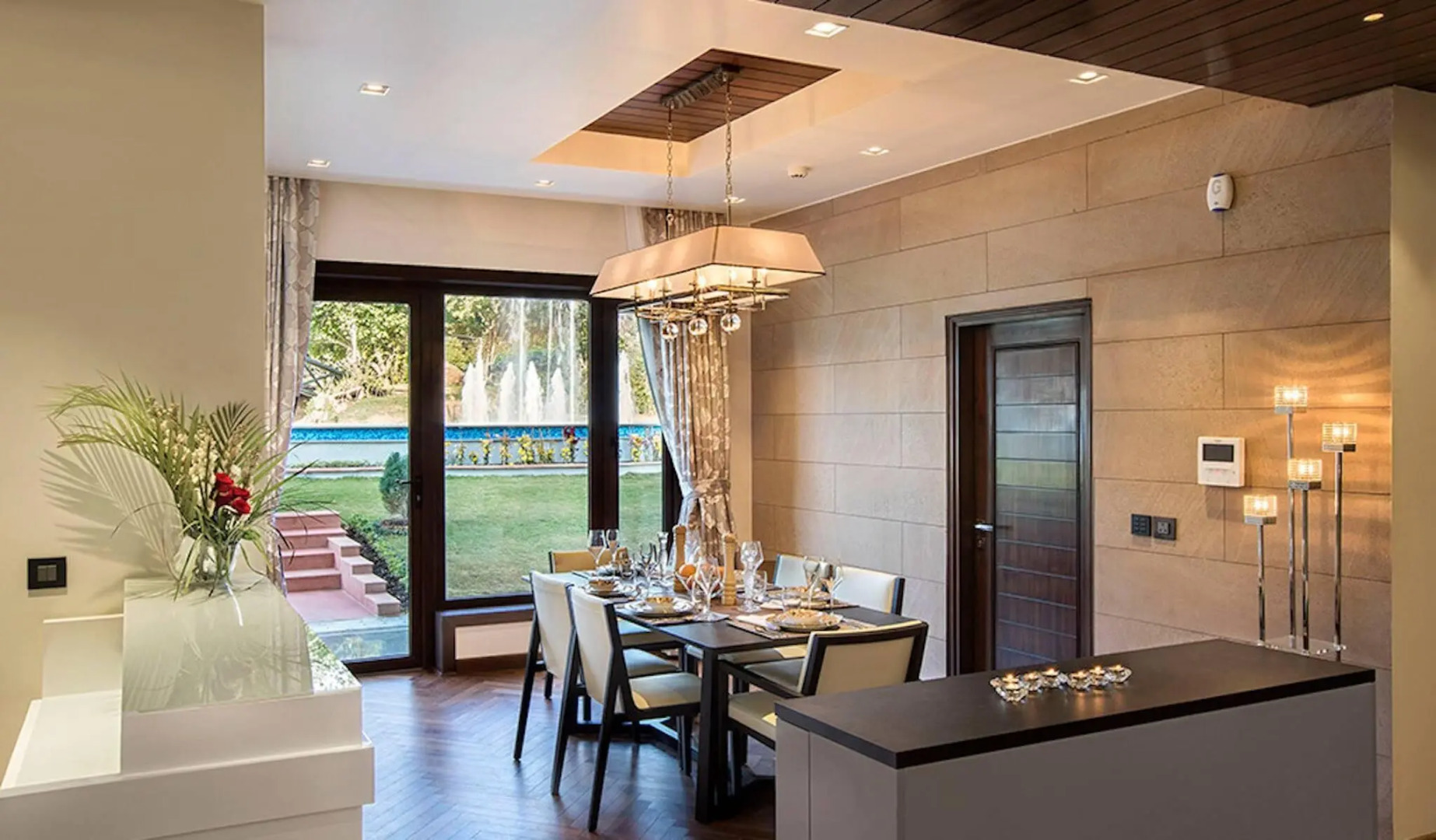 An Extravagant Luxurious Pushp Villa Overlooking The Ganges and Rishikesh Valley