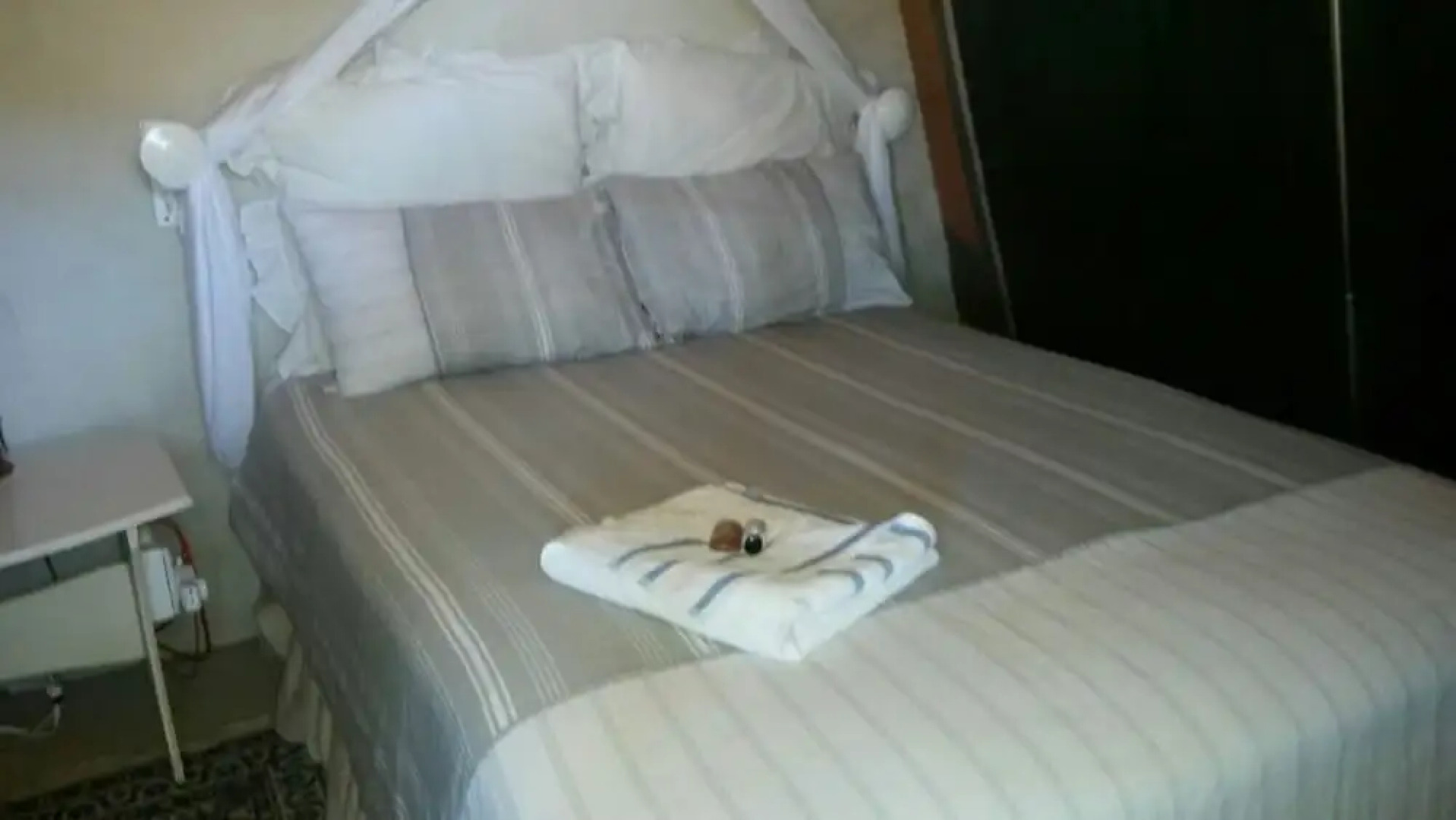 Kalahari Info Centre & Tented Accommodation