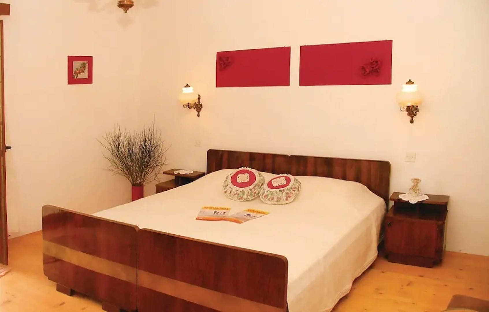 Nice Home in Brna With 3 Bedrooms and Wifi