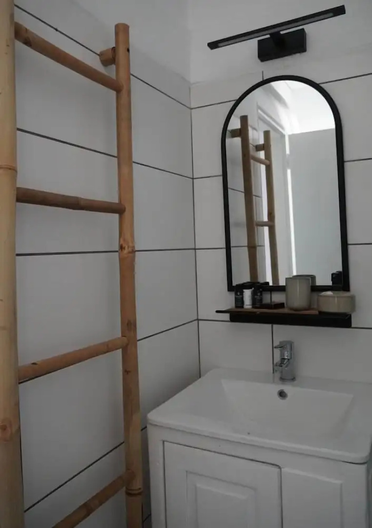 Yi & Thalassa by KHI Collection