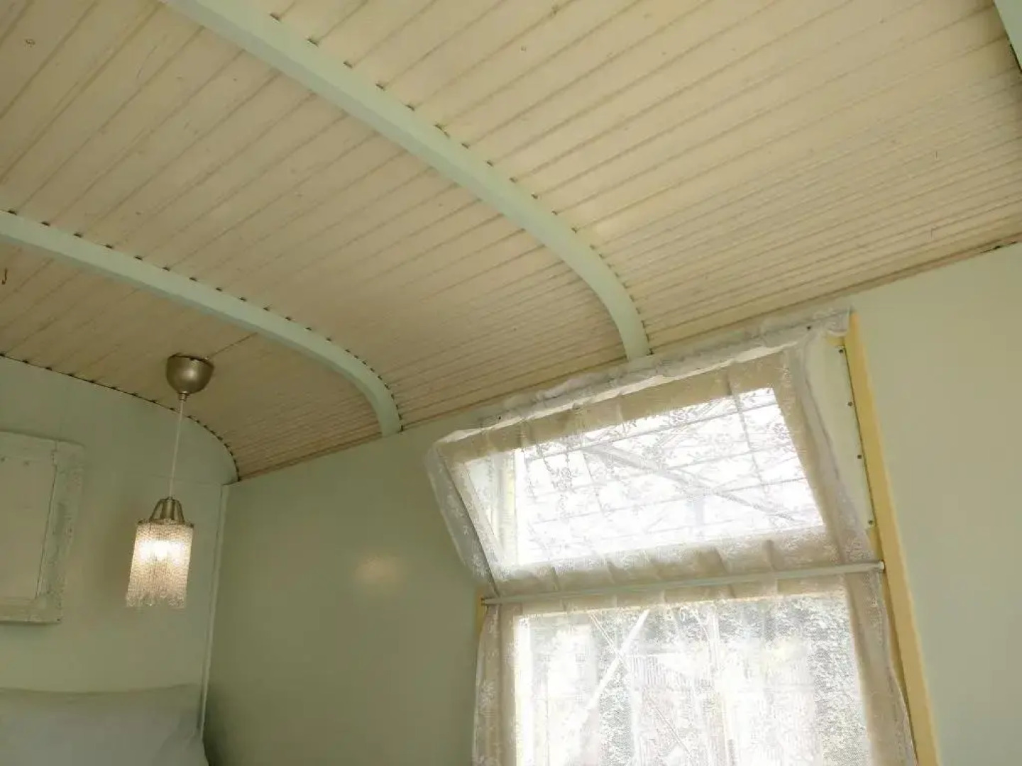 Pipowagen Overnachting Het Houten Huis